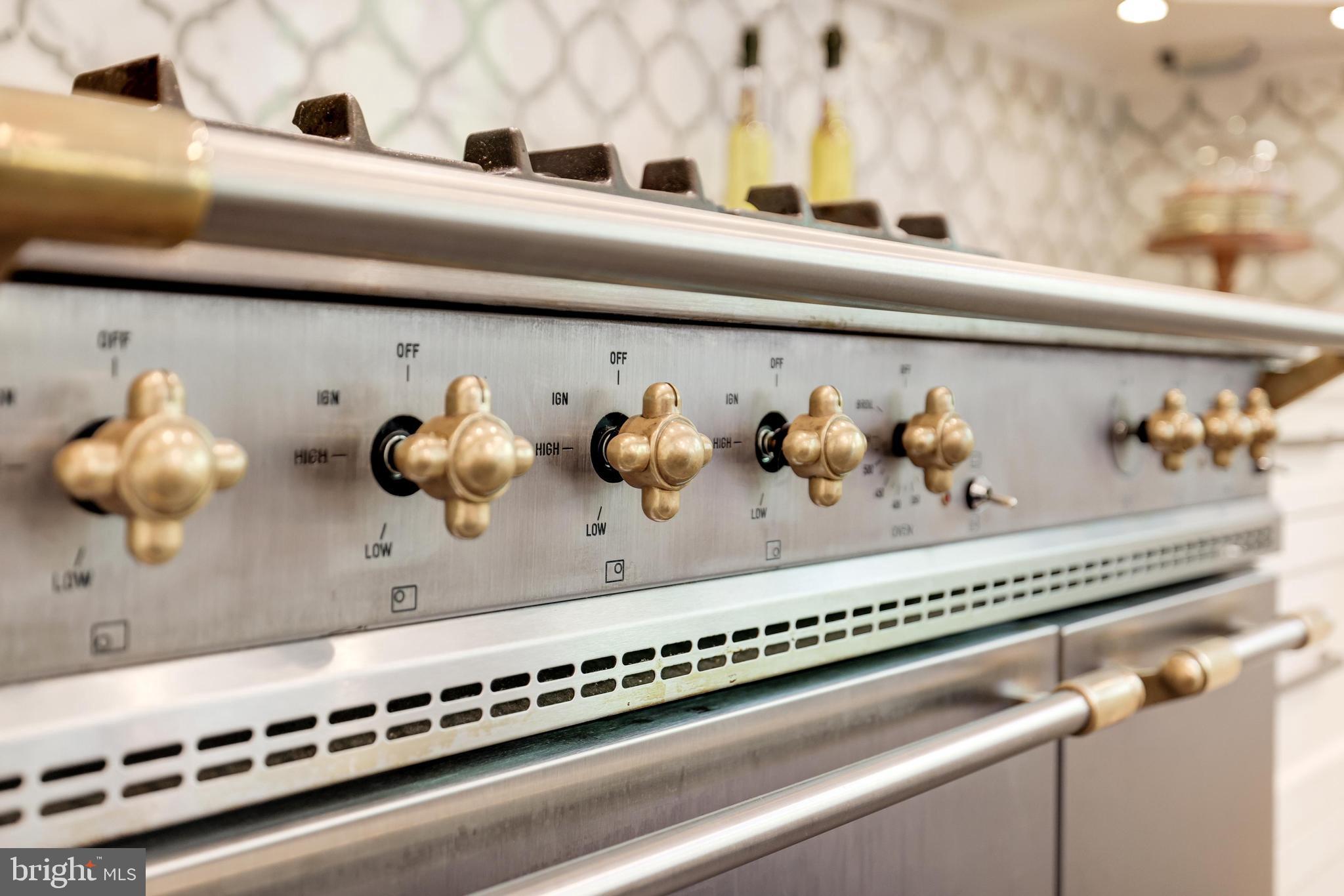 HICKORY CREEK ESTATES - Residential