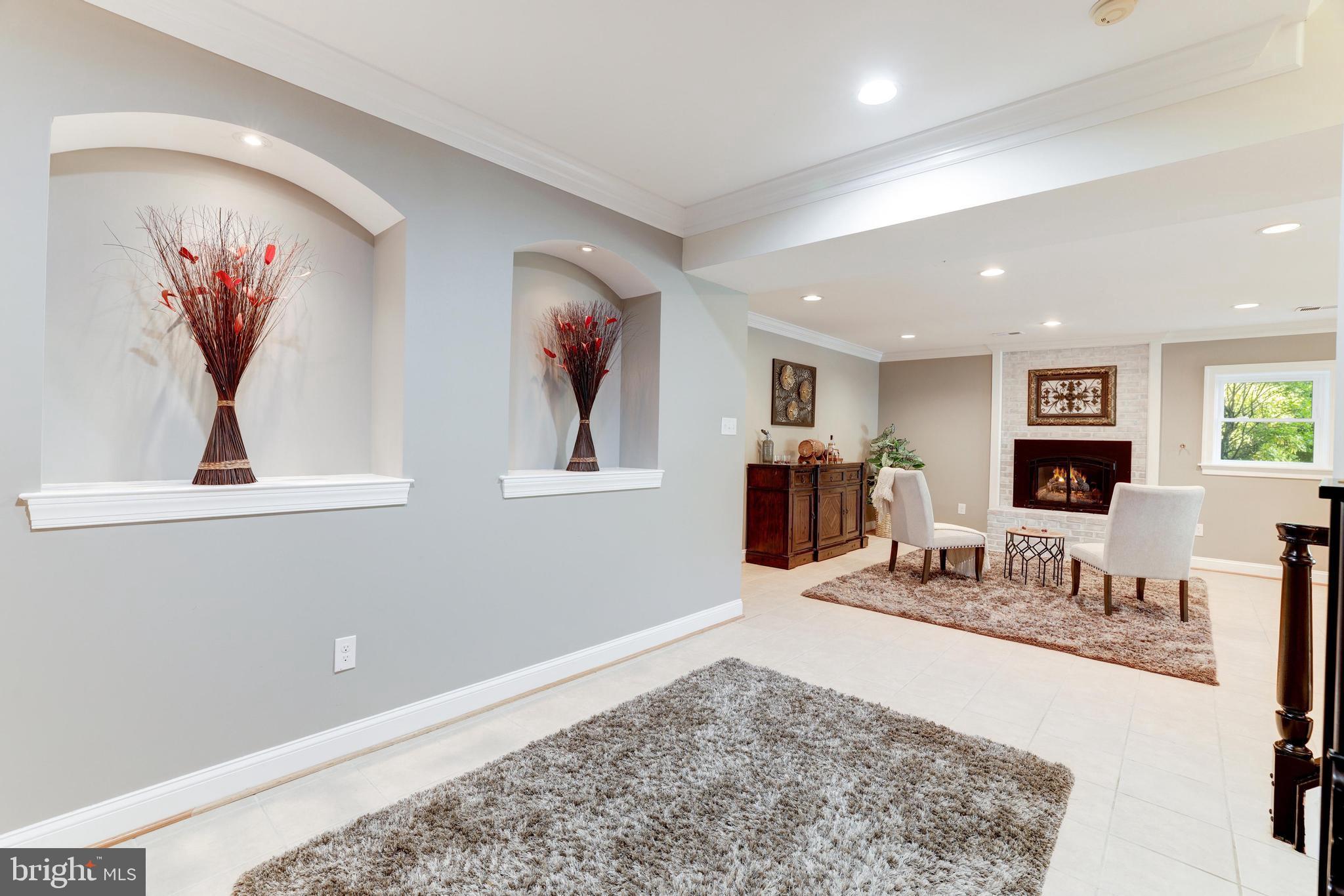 HICKORY CREEK ESTATES - Residential