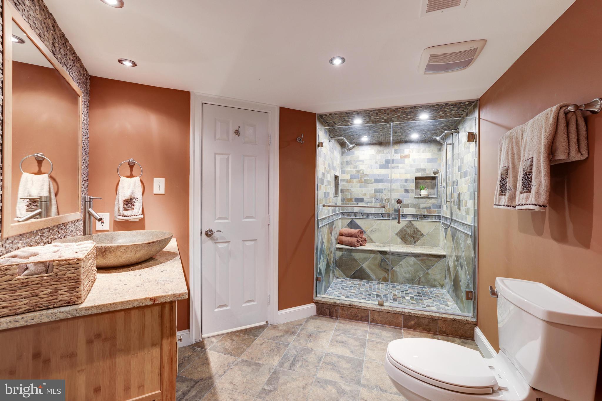 HICKORY CREEK ESTATES - Residential