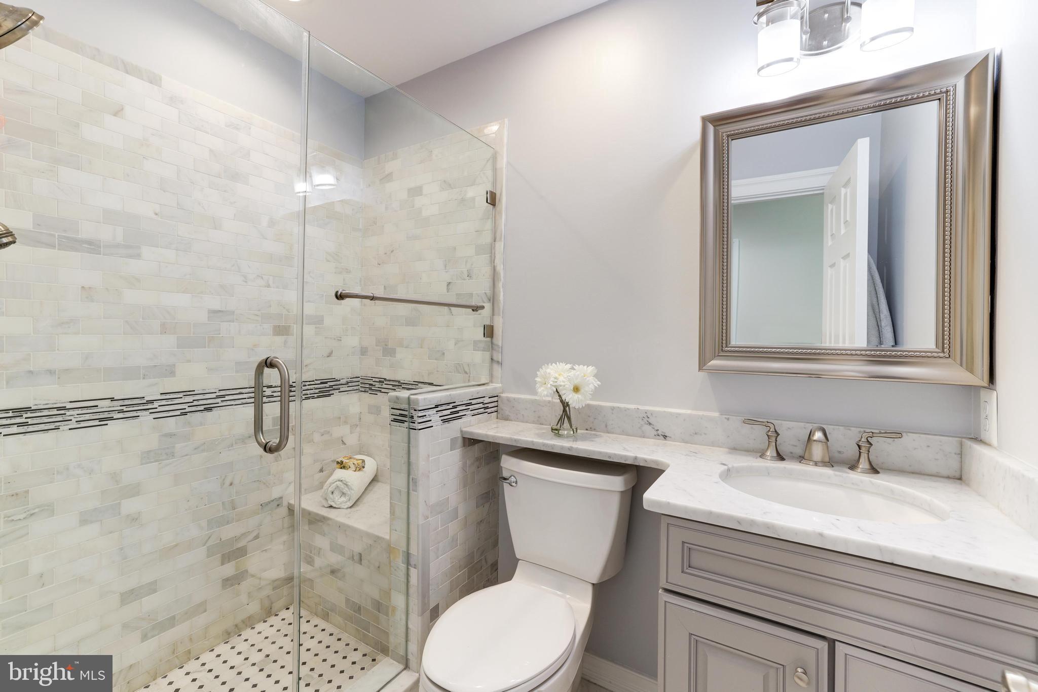 HICKORY CREEK ESTATES - Residential