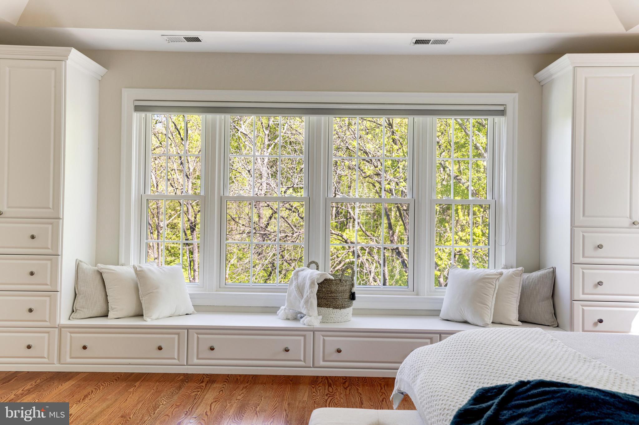 HICKORY CREEK ESTATES - Residential