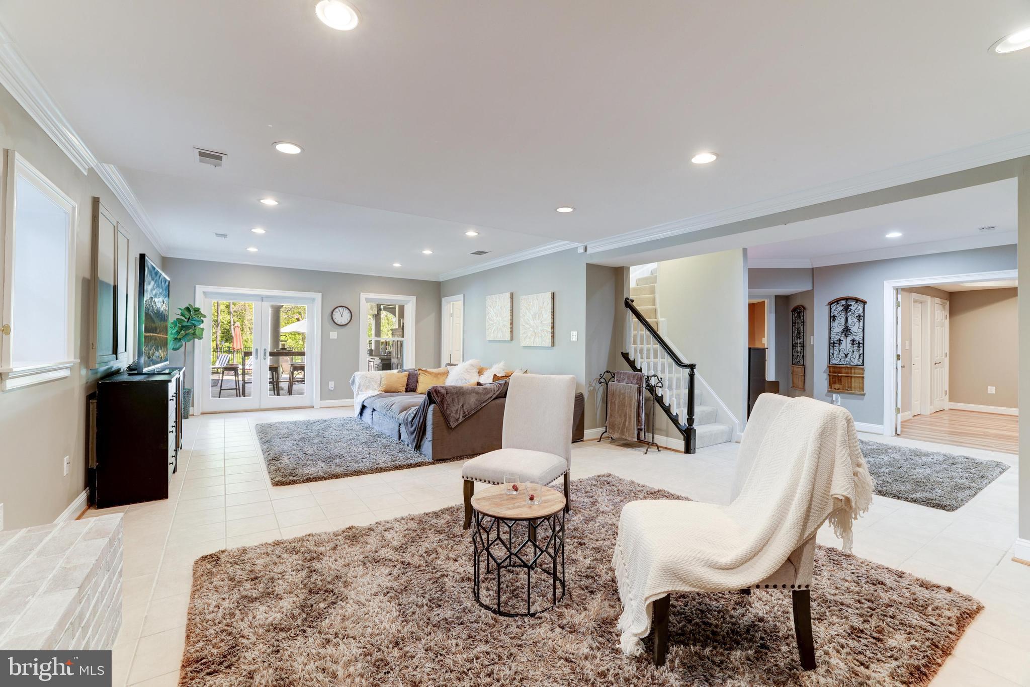 HICKORY CREEK ESTATES - Residential