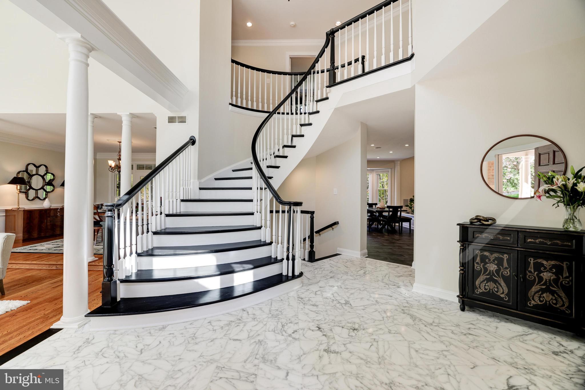 HICKORY CREEK ESTATES - Residential