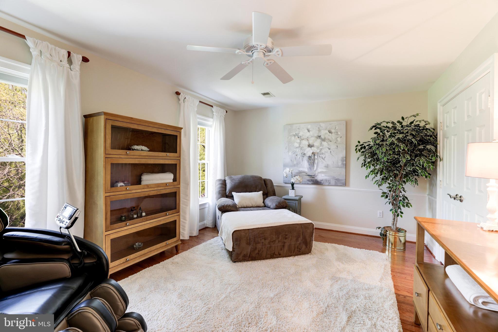 HICKORY CREEK ESTATES - Residential