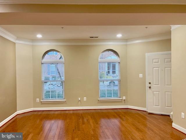 VILLAGES OF URBANA - Residential