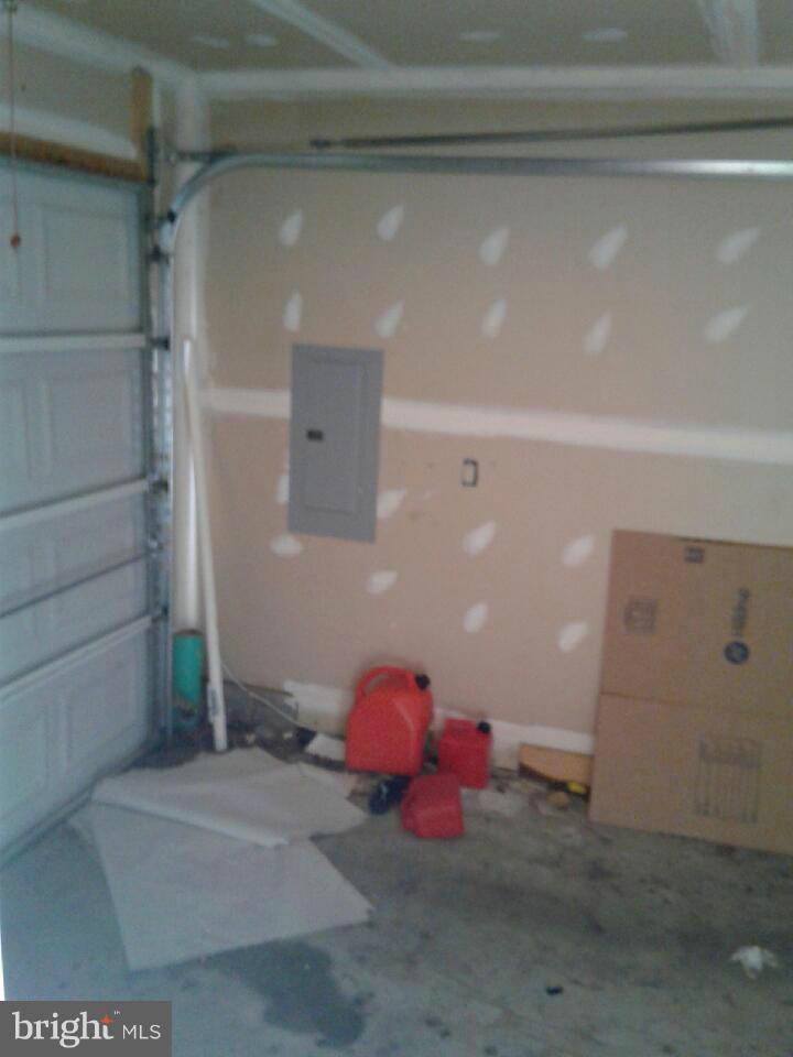 SOUTH HAMPTON SUB - Residential