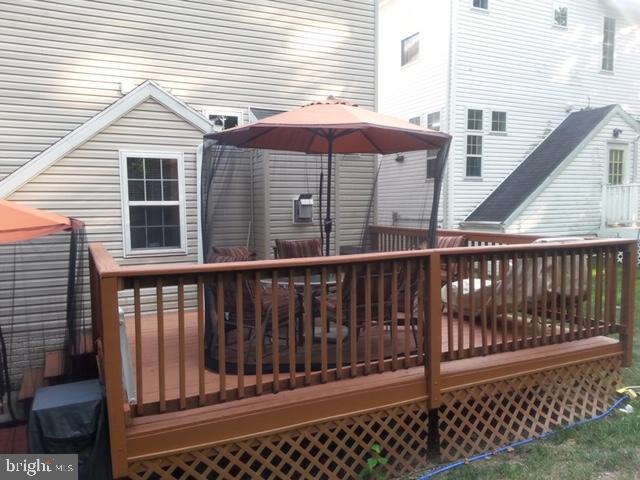 NEW COLONY VILLAGE - Residential