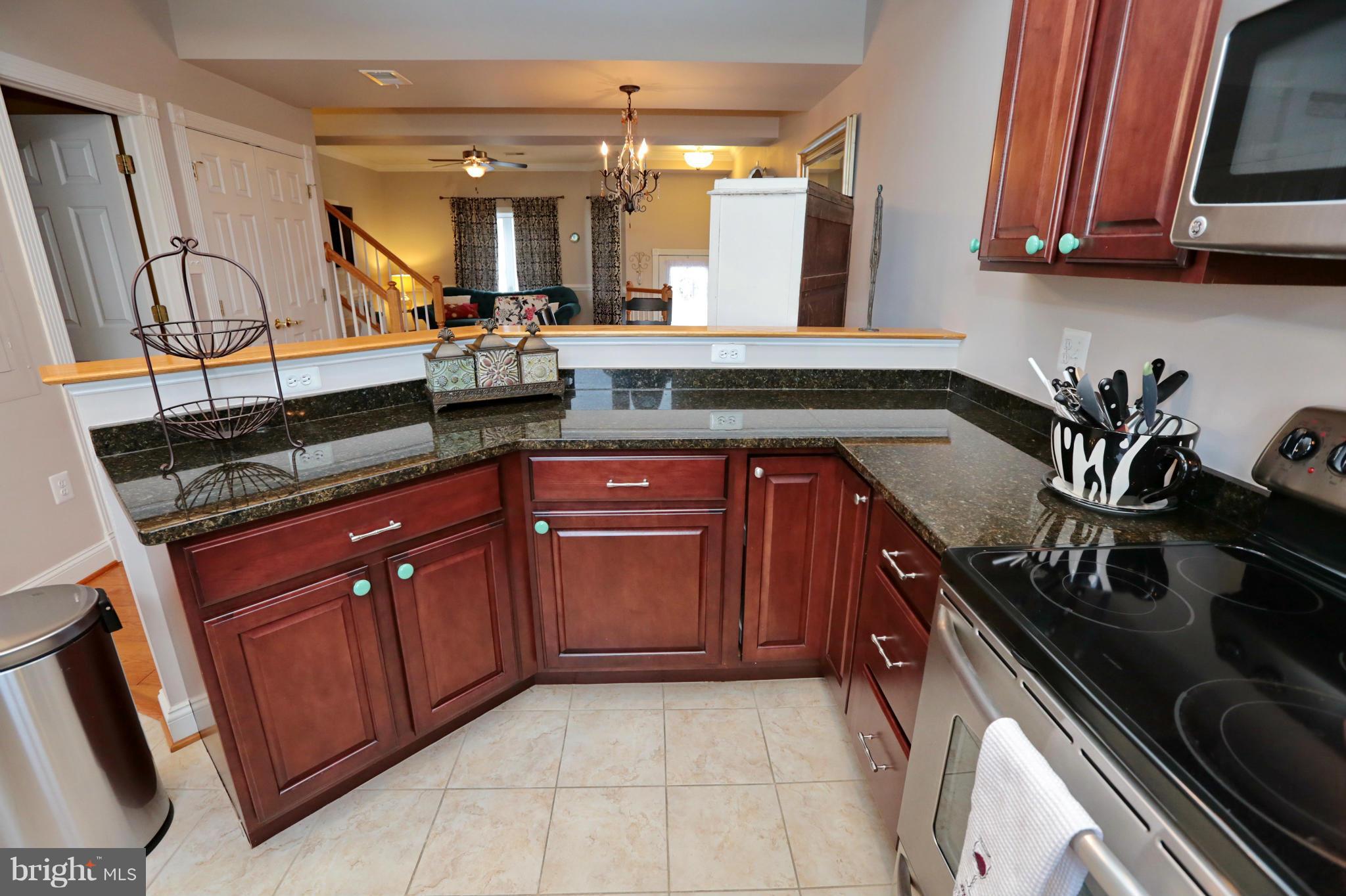 CENTENNIAL COMMONS - Residential Lease