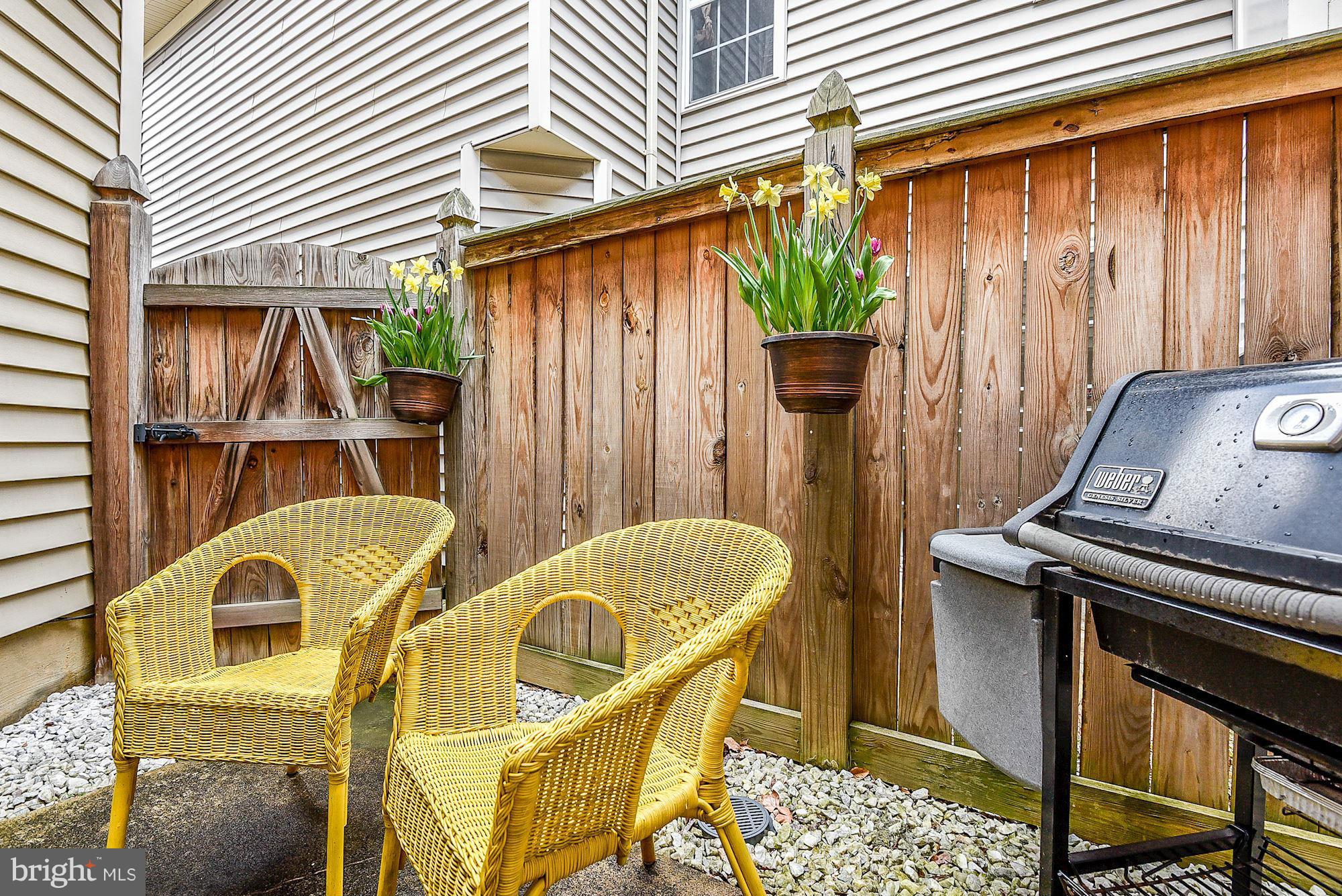 KING FARM WATKINS POND - Residential