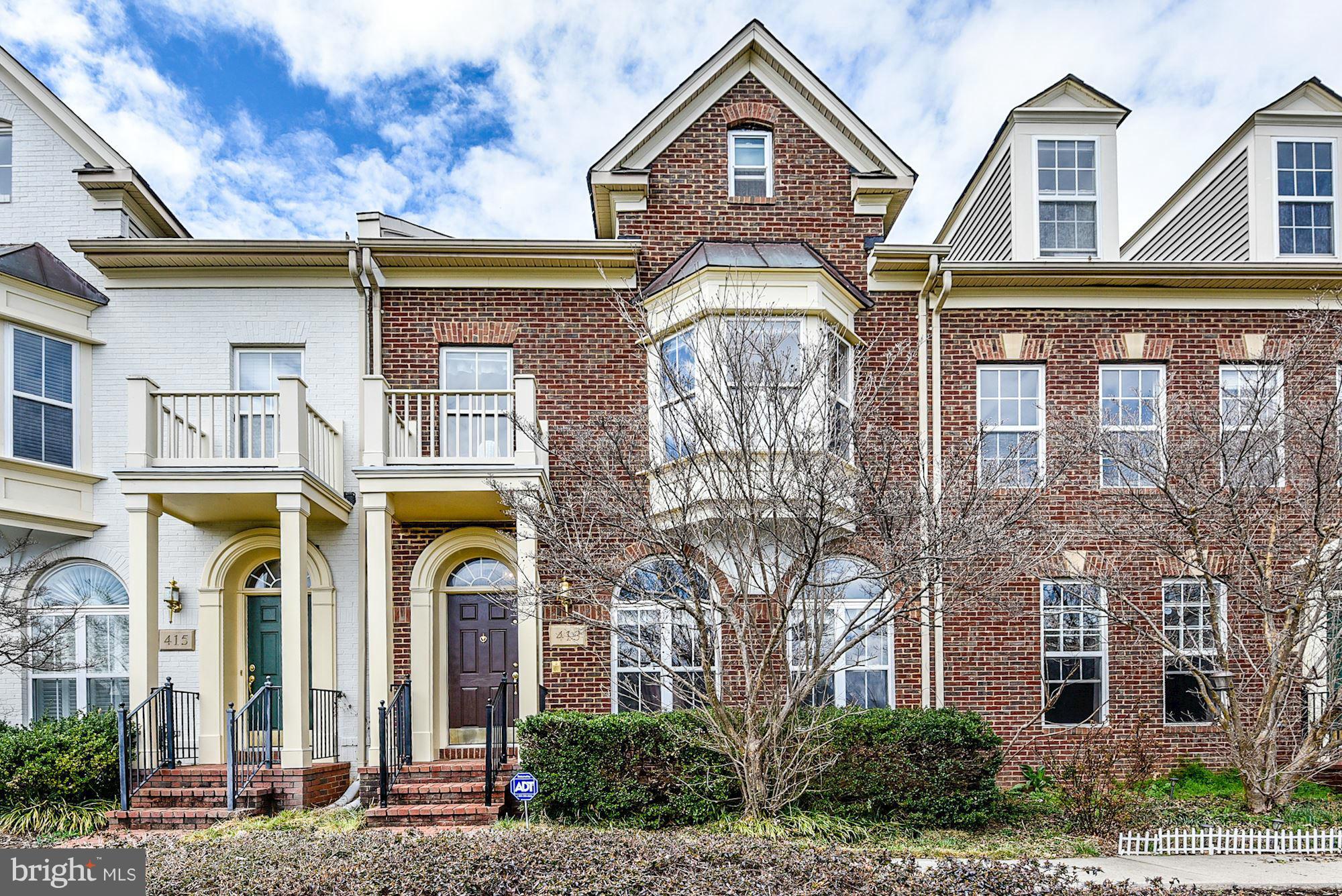 KING FARM WATKINS POND - Residential