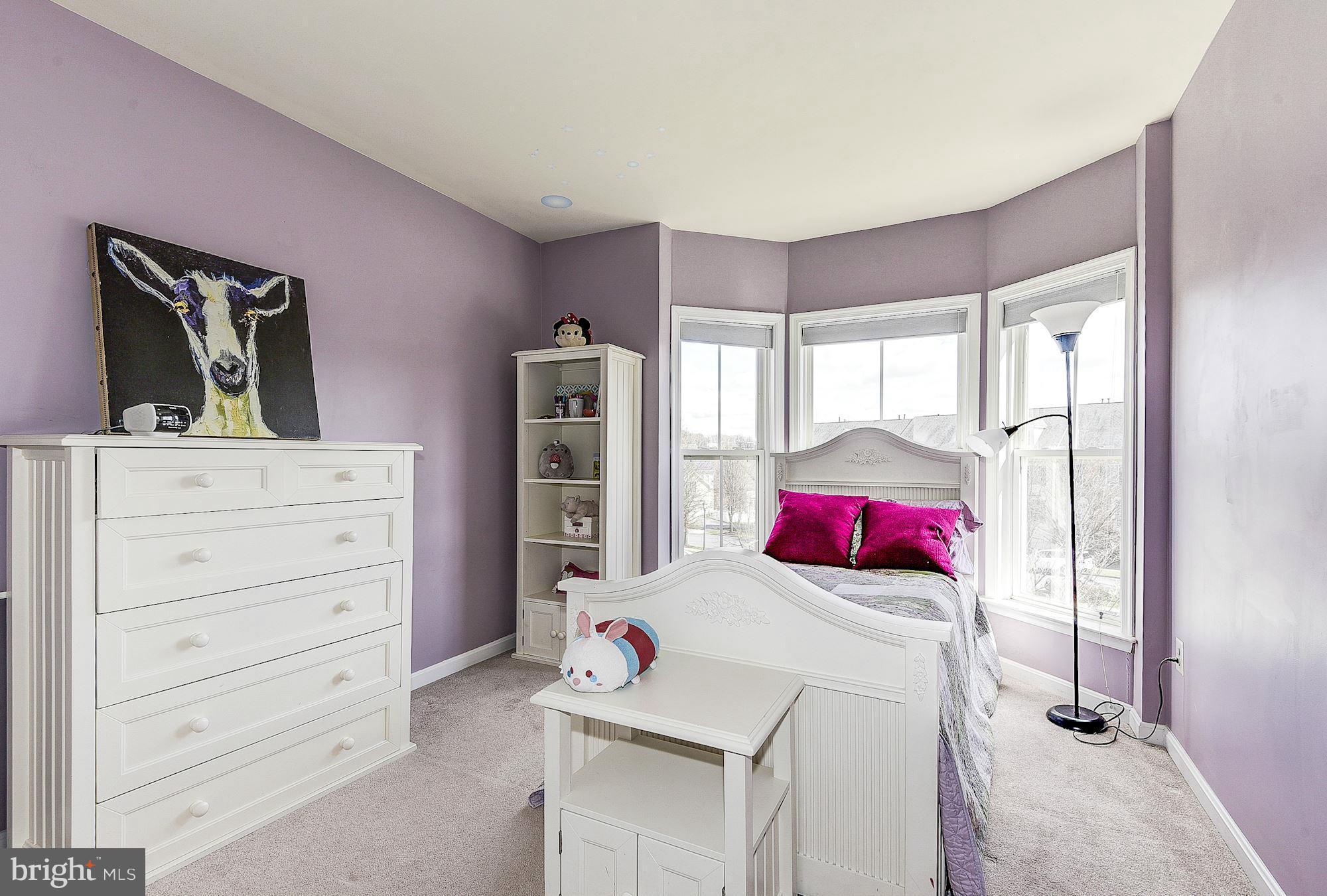 KING FARM WATKINS POND - Residential