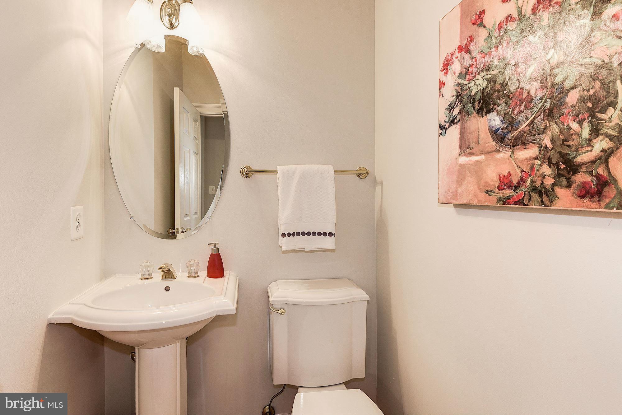 KING FARM WATKINS POND - Residential