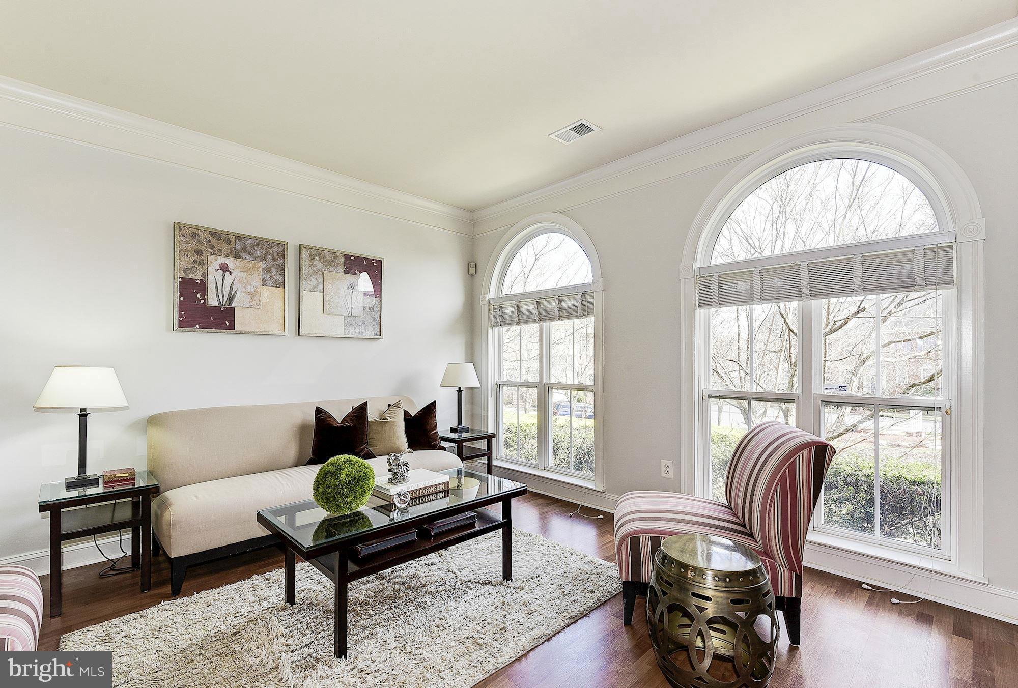 KING FARM WATKINS POND - Residential