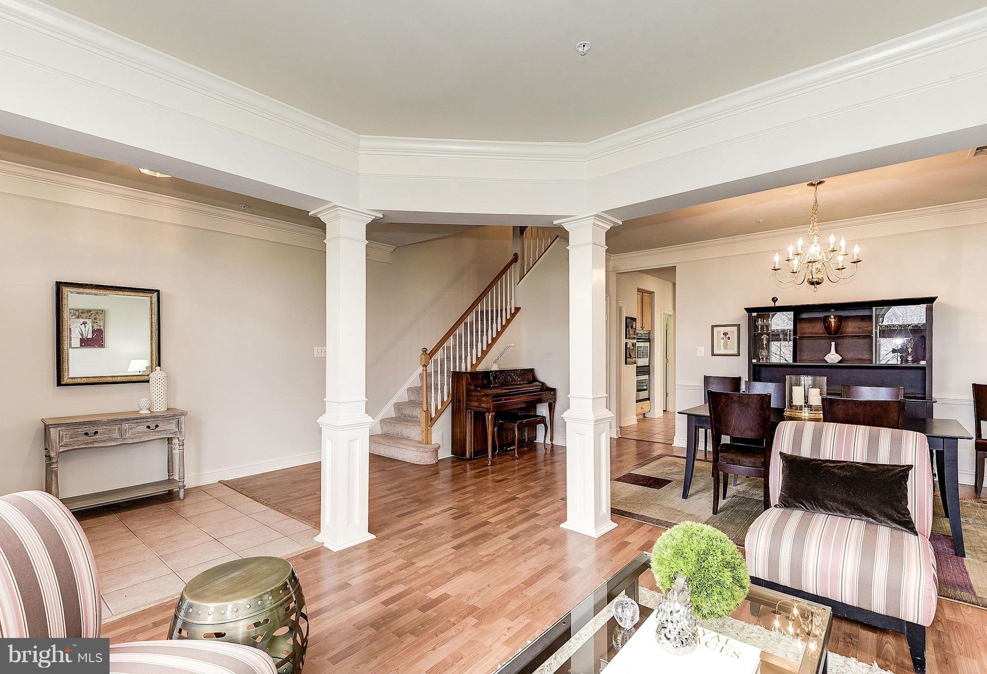 KING FARM WATKINS POND - Residential