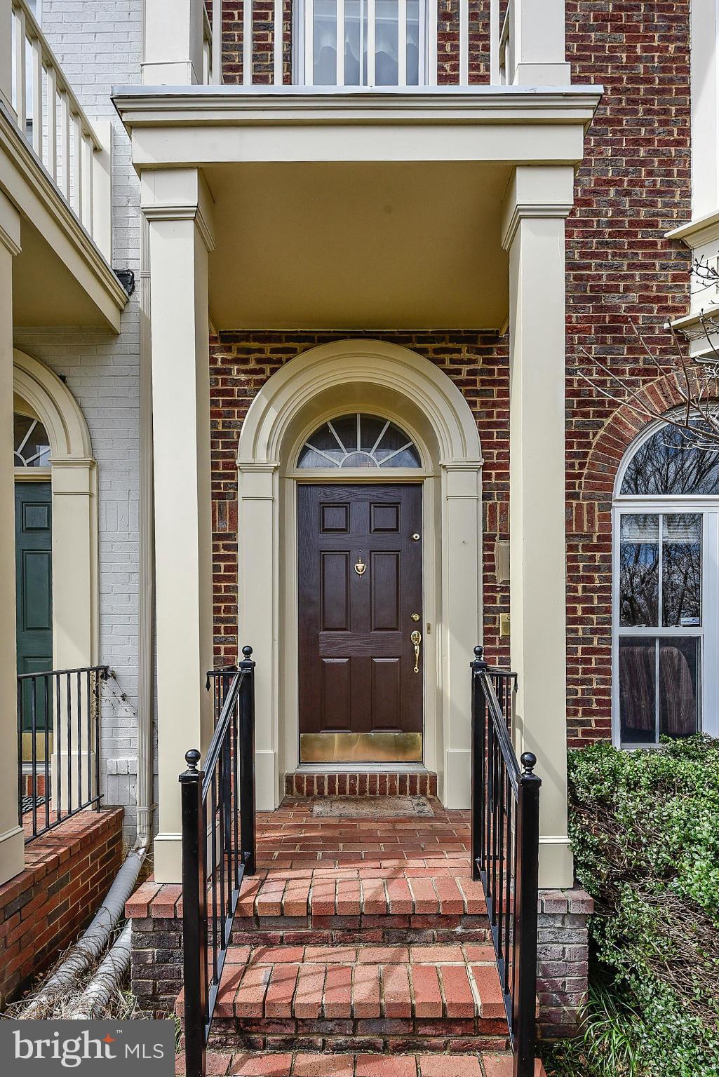 KING FARM WATKINS POND - Residential