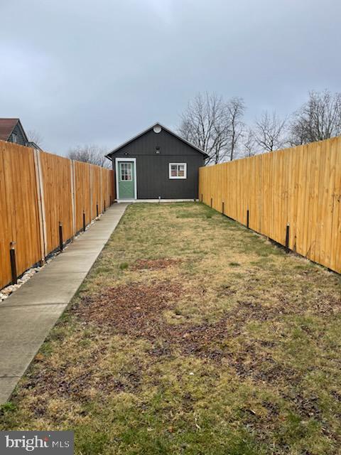 FLEETWOOD - Residential Lease