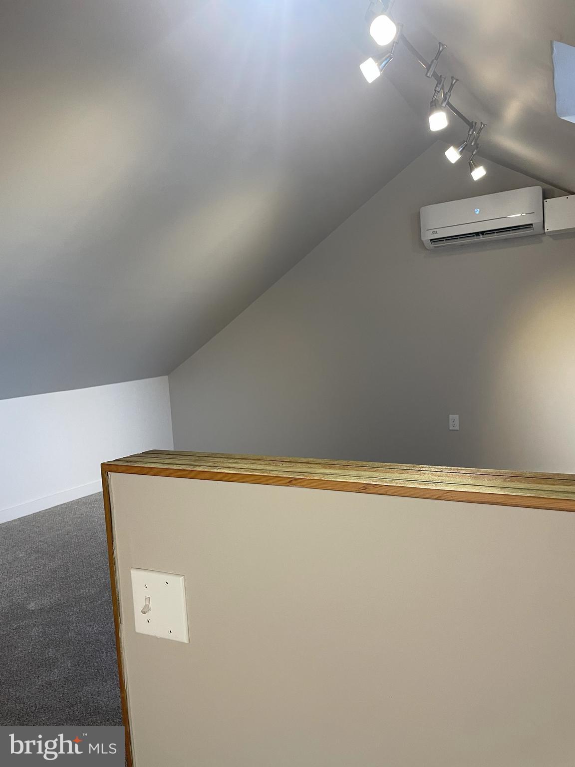 FLEETWOOD - Residential Lease