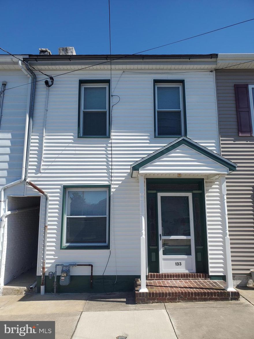 Spacious 3-bedroom 2 bath home with new paint and flooring throughout. This beautifully remodeled home features a living room, dining room, brand-new kitchen, and a full bathroom with a shower on the first floor. Upstairs you will find 3 bedrooms with brand new carpet and a second capacious full bathroom with tub/shower and laundry hookups for your convenience. Enjoy the nice yard with privacy fence and one-car garage for parking and storage. Keep warm during the cold months with a brand-new efficient gas boiler. Tenant pays all utilities.