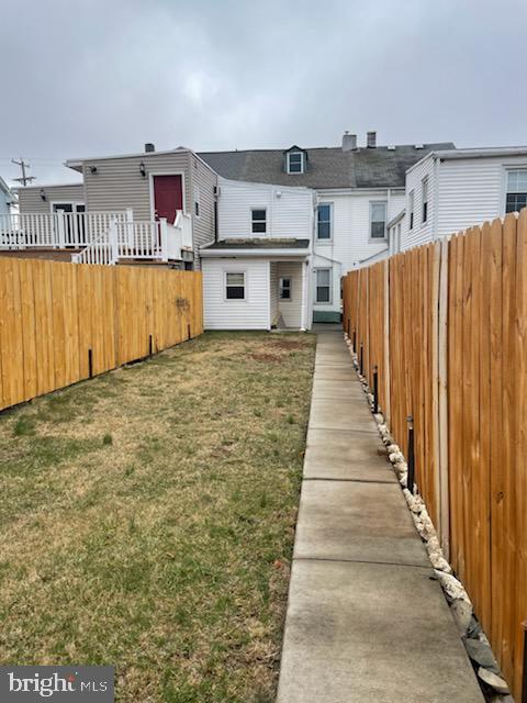 FLEETWOOD - Residential Lease