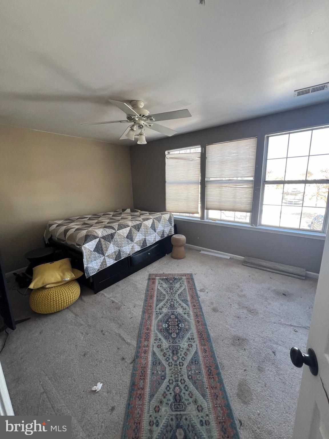 CLINTON - Residential