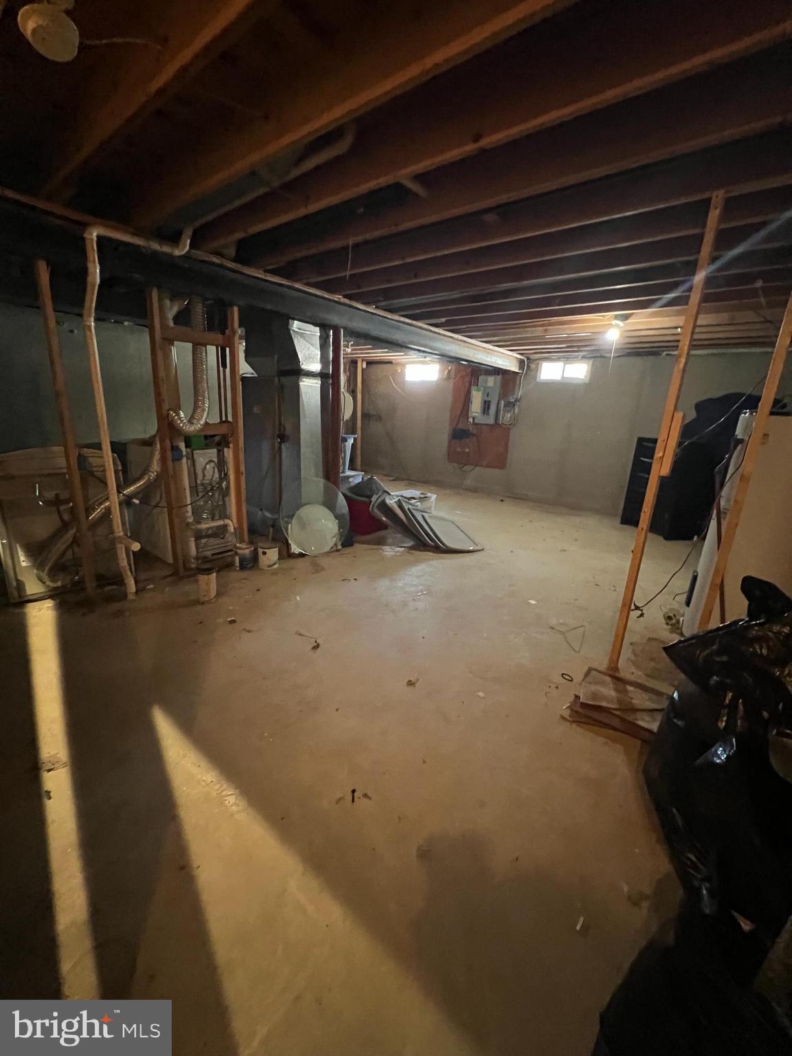 CLINTON - Residential