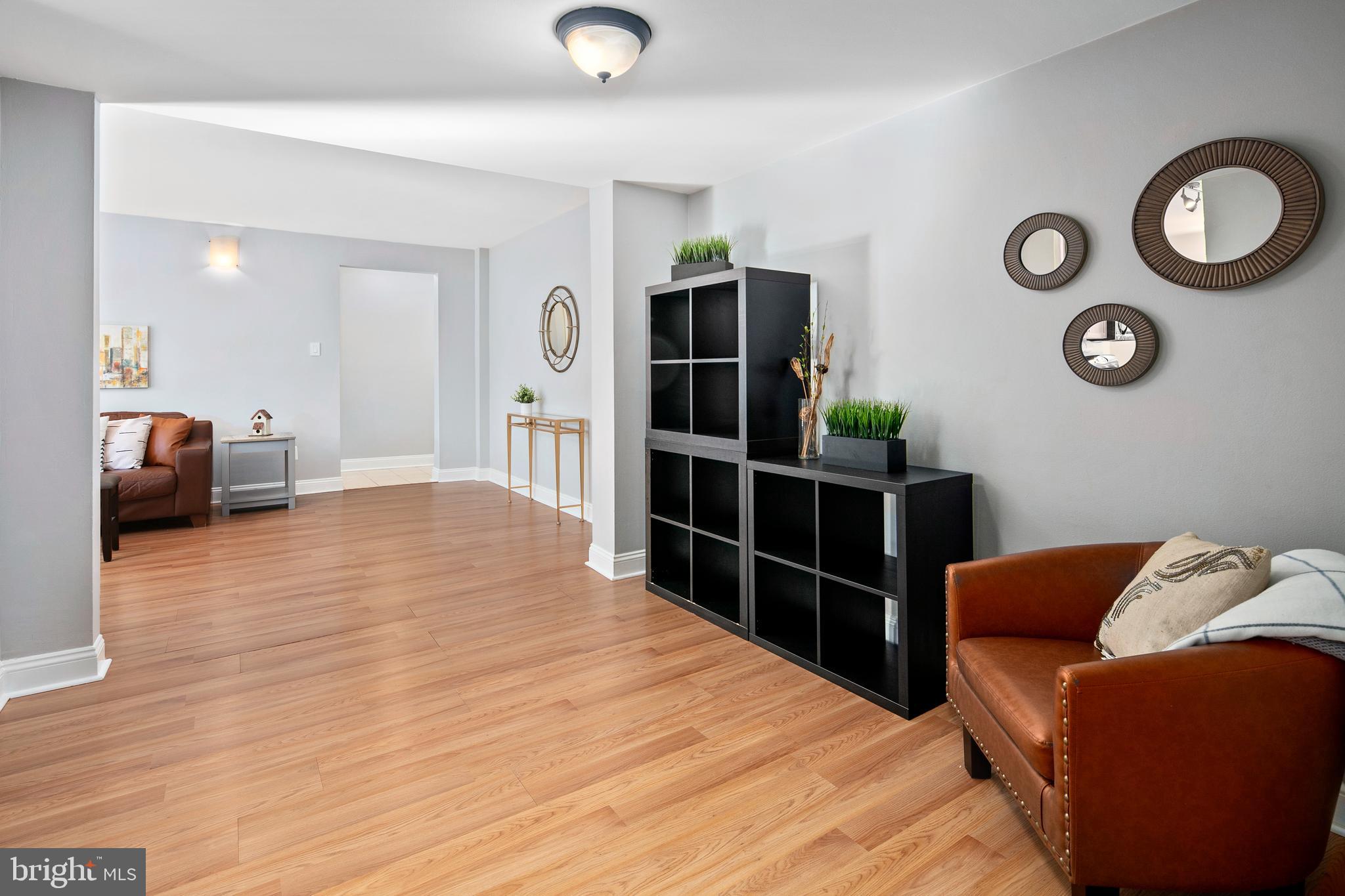 WOODBURN VILLAGE - Residential