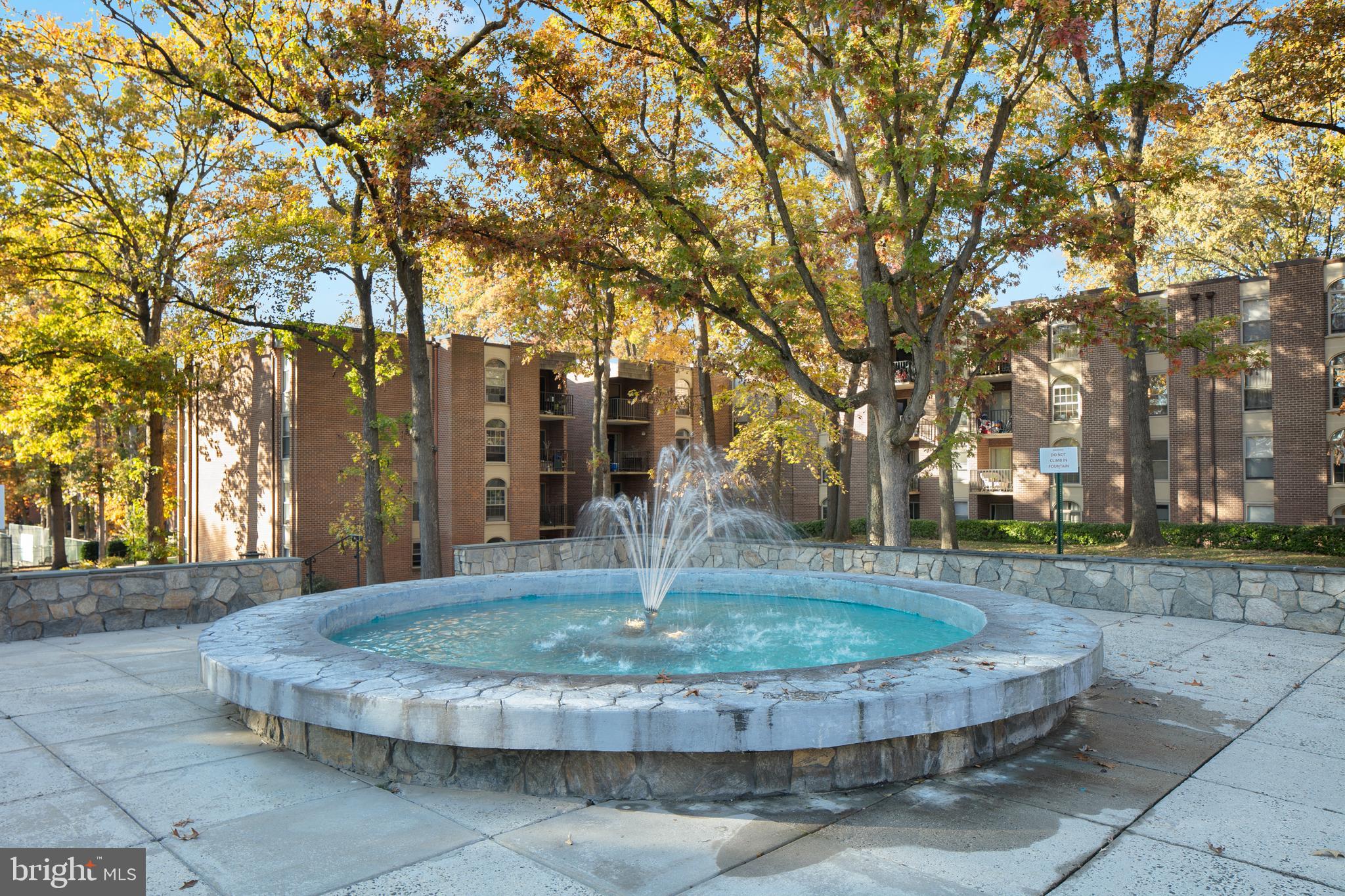 WOODBURN VILLAGE - Residential