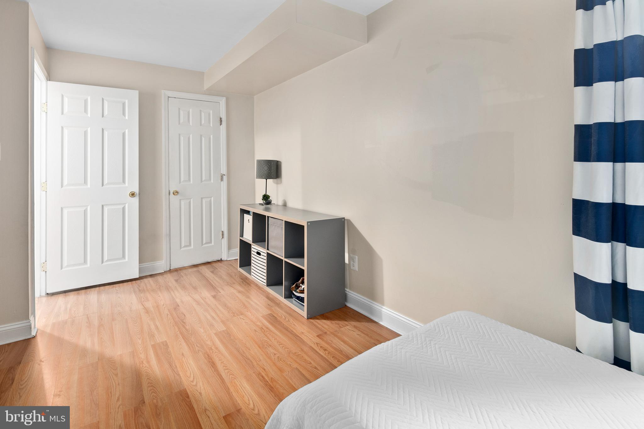 WOODBURN VILLAGE - Residential