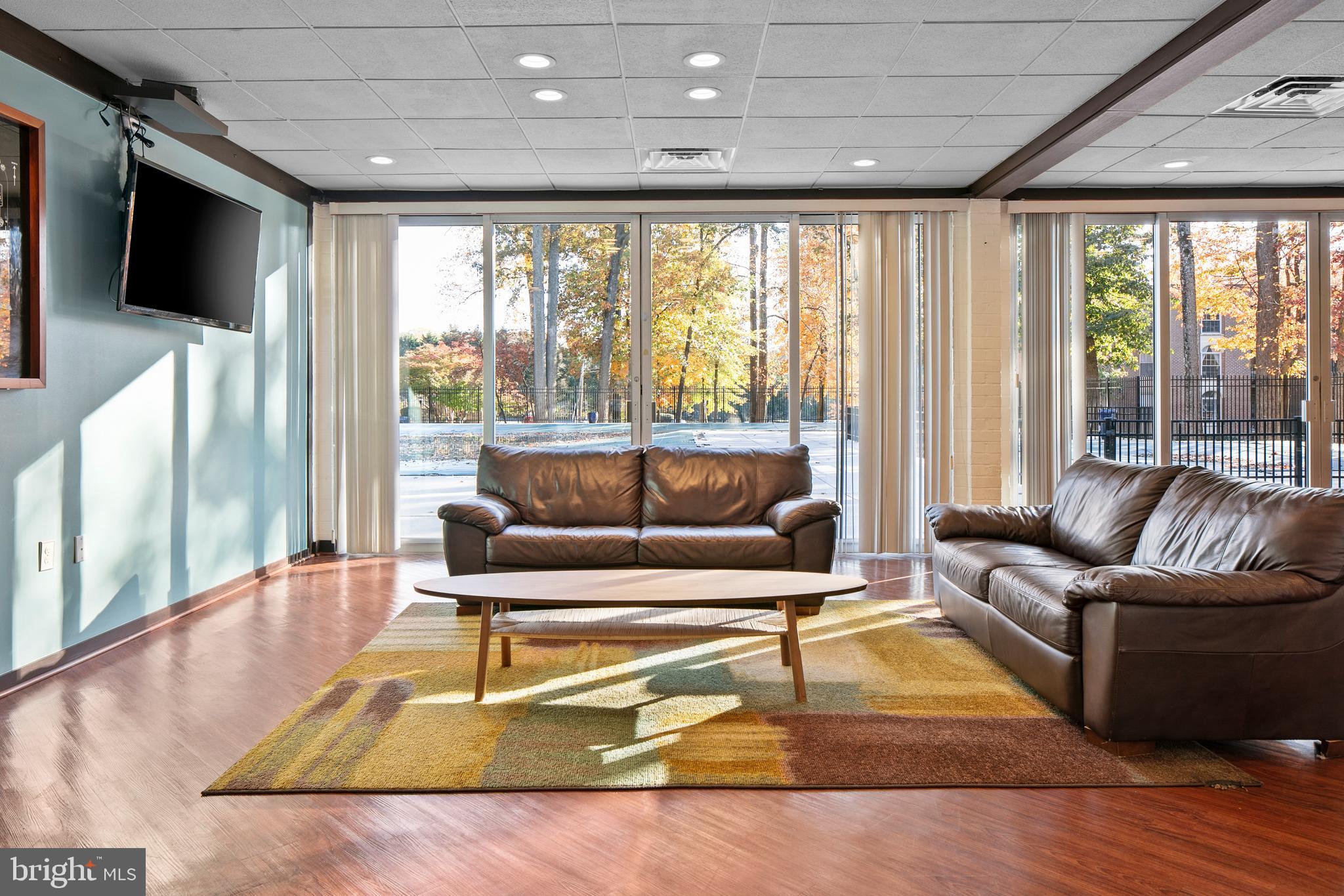 WOODBURN VILLAGE - Residential