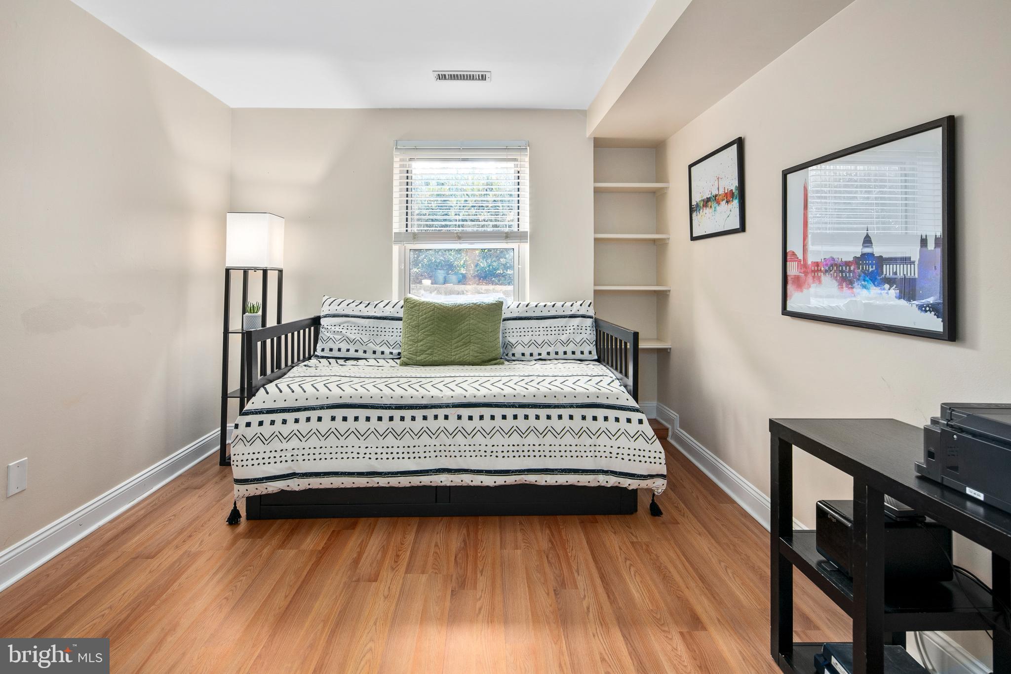 WOODBURN VILLAGE - Residential