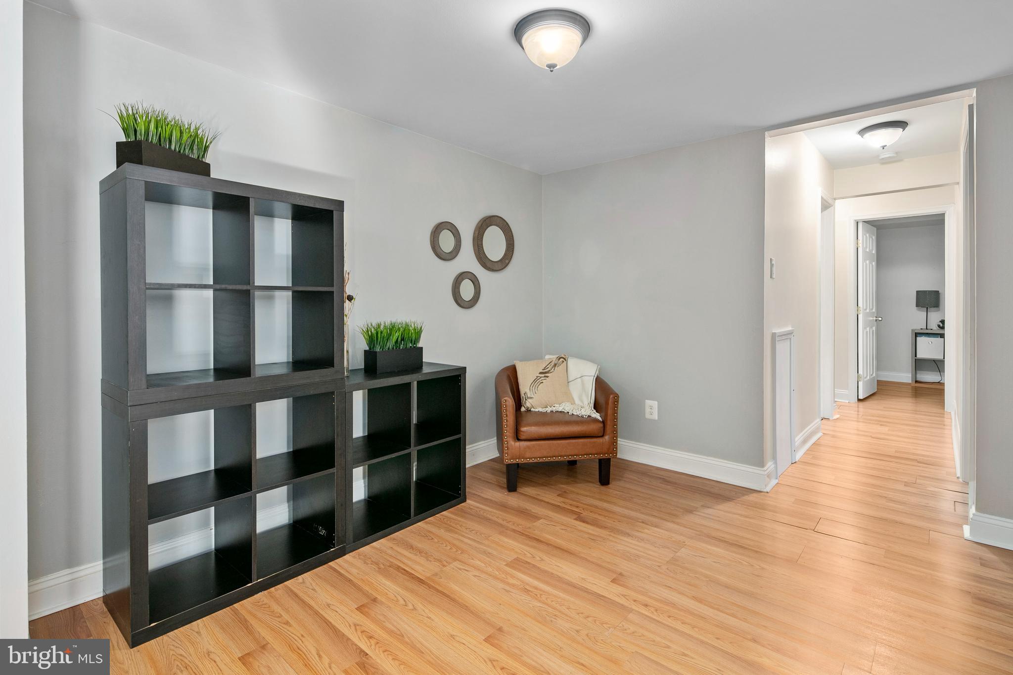 WOODBURN VILLAGE - Residential