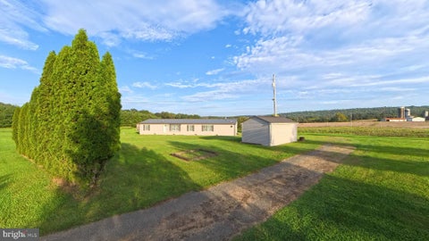 Mobile Home For Sale - 1819 Lower Bailey Road<br/> Perry County, NEWPORT, PA 17074