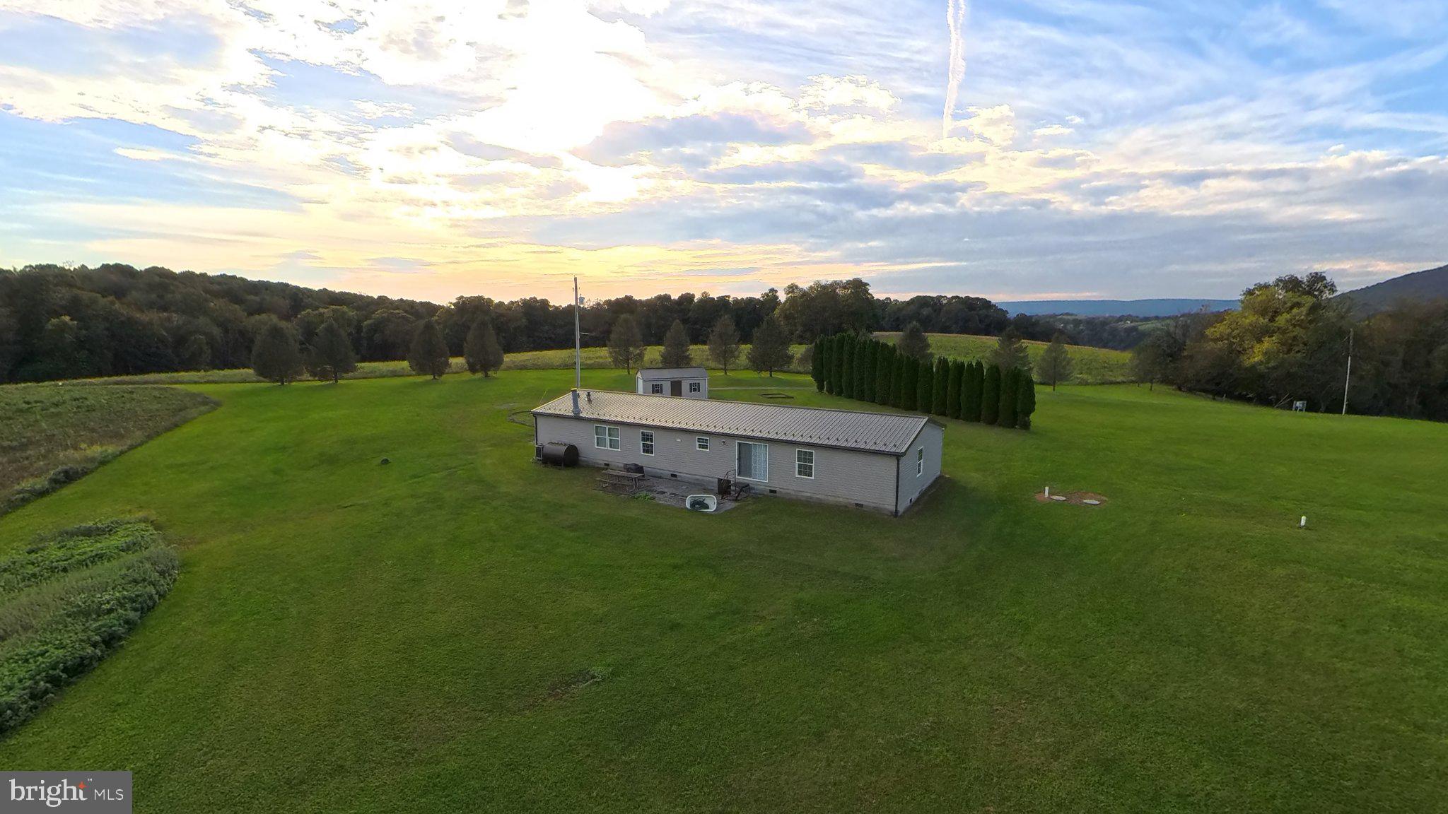 1819 LOWER BAILEY ROAD