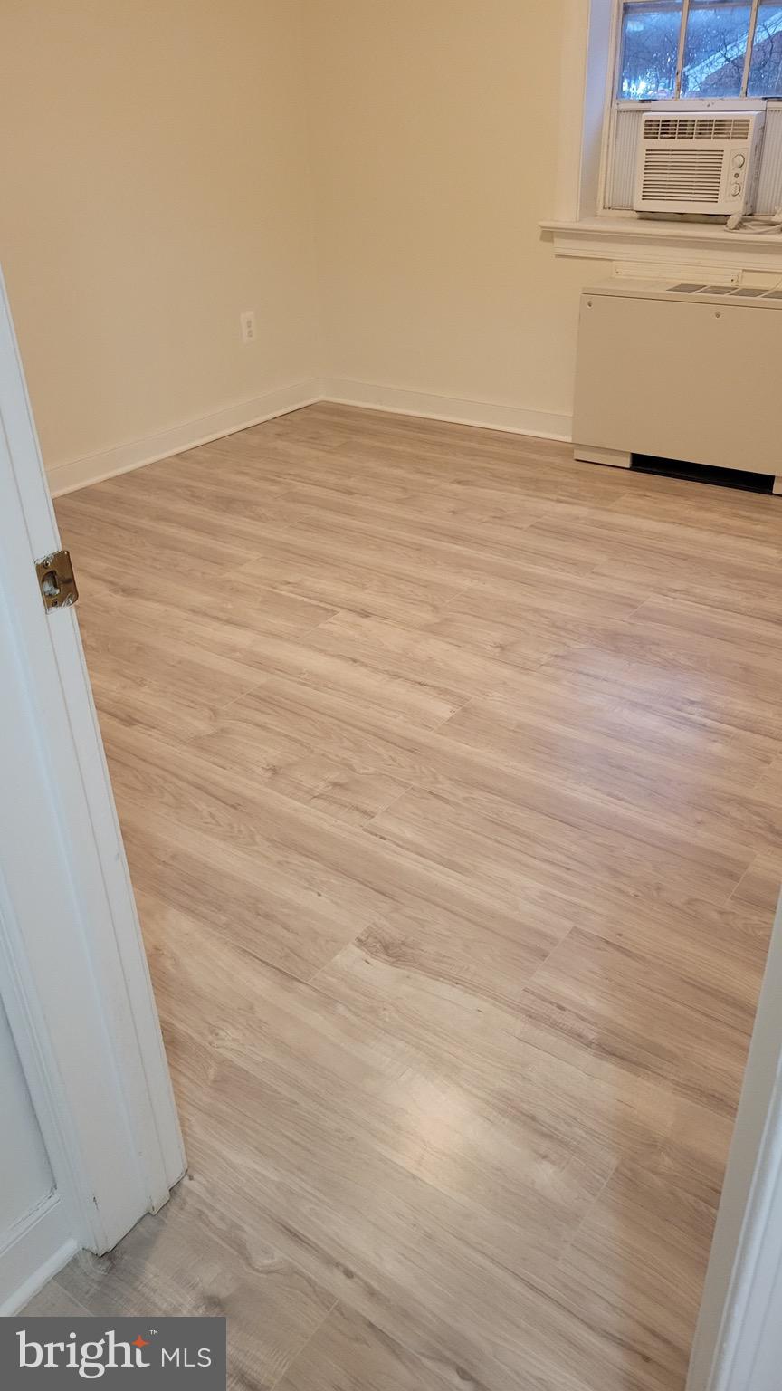 OLD TOWN NORTH - Residential Lease