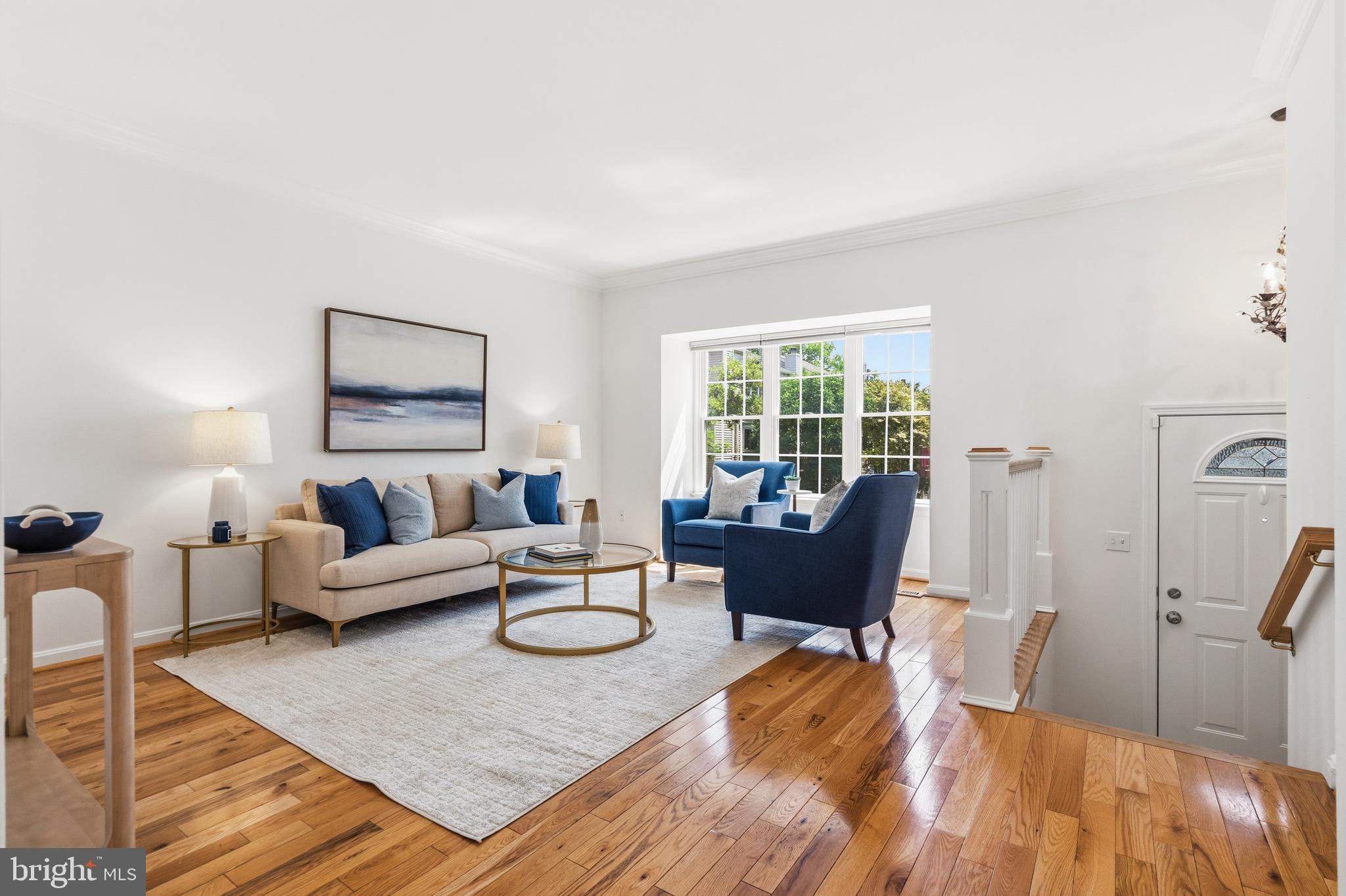 HUNTERS SQUARE - Residential