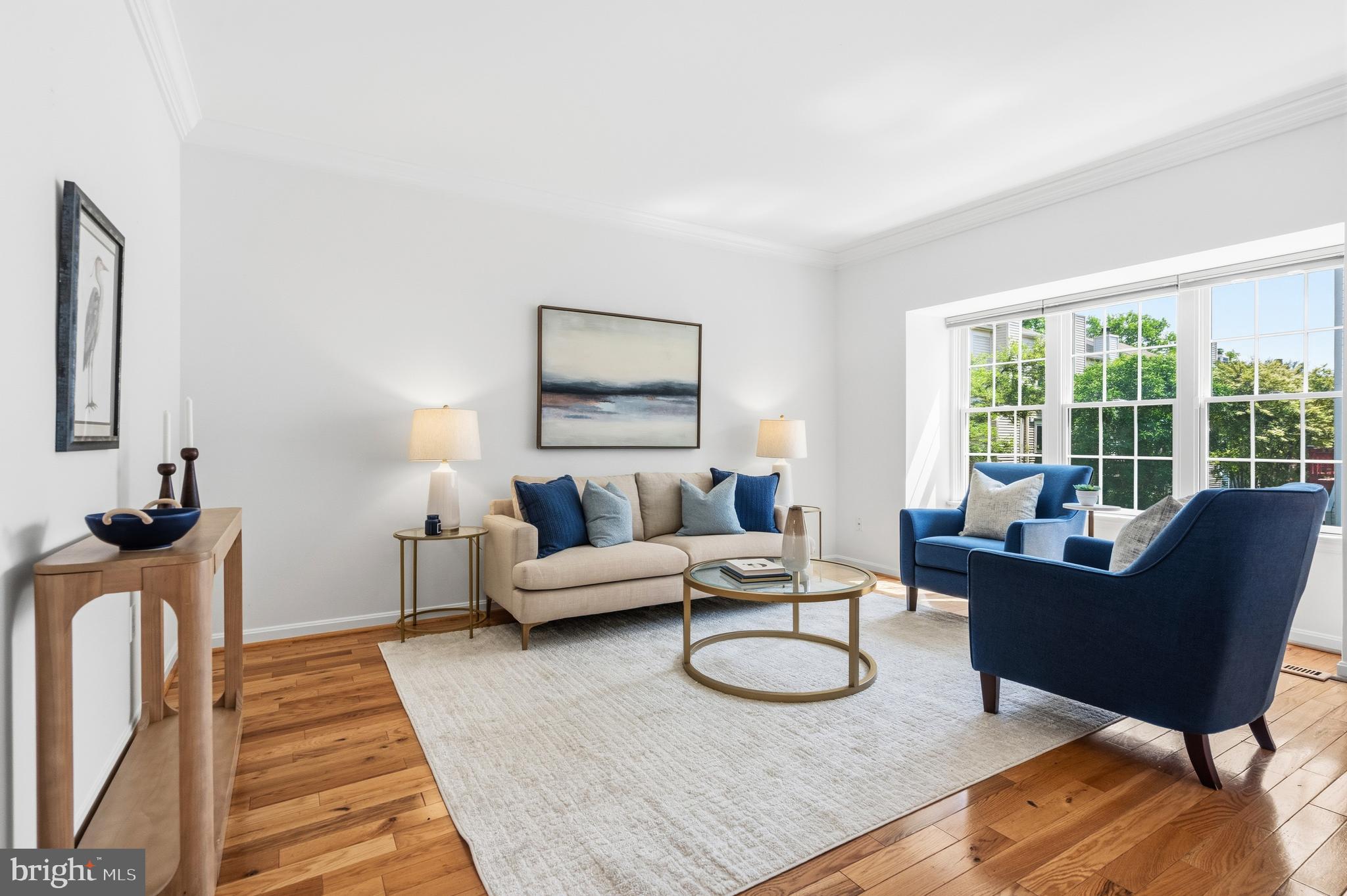 HUNTERS SQUARE - Residential