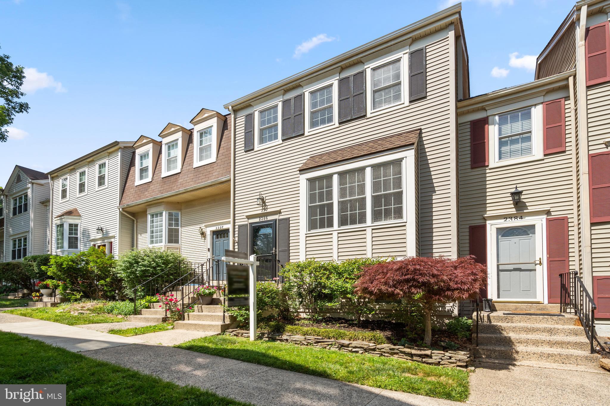 2386 BRANLEIGH PARK COURT