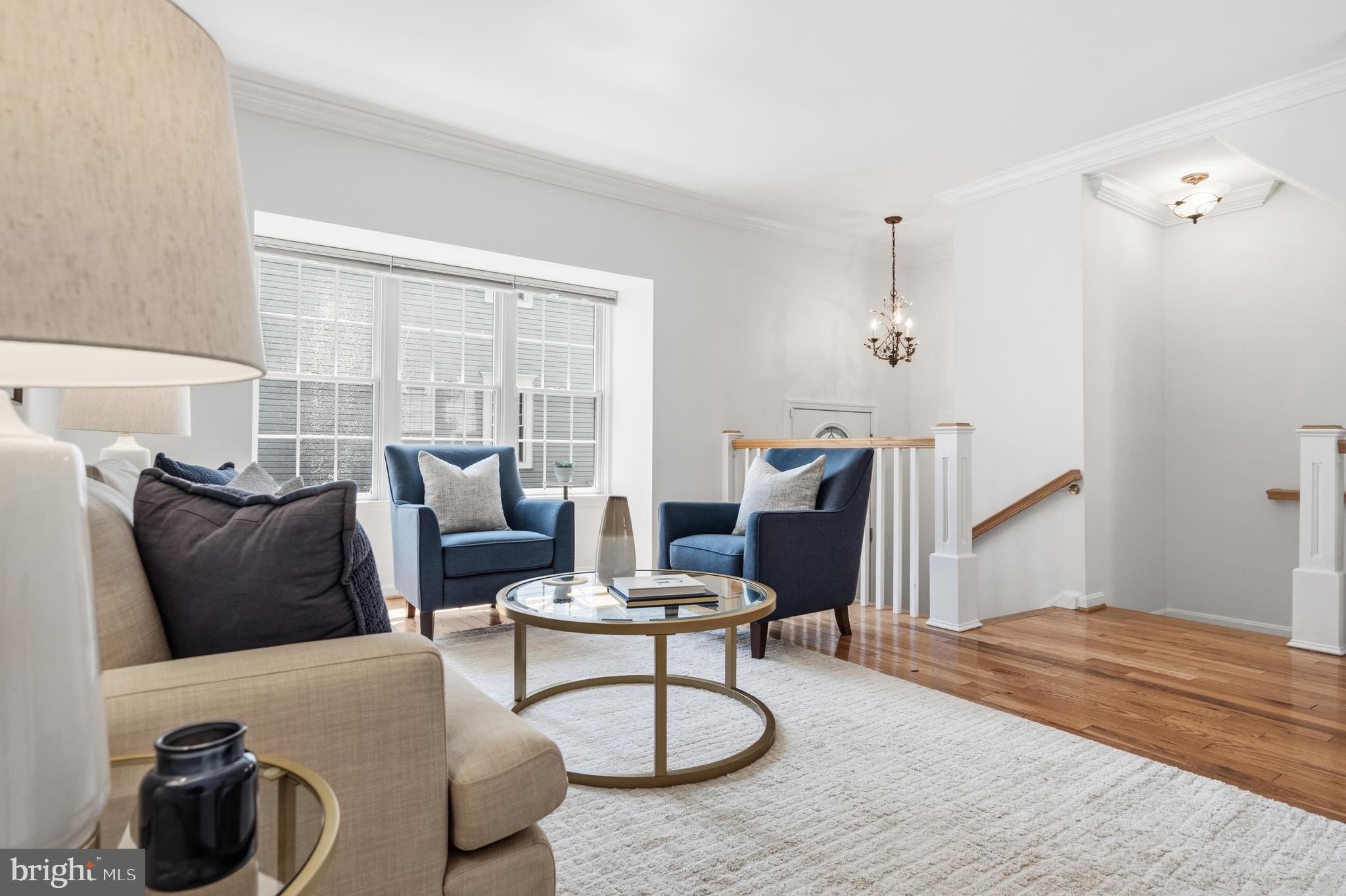 HUNTERS SQUARE - Residential