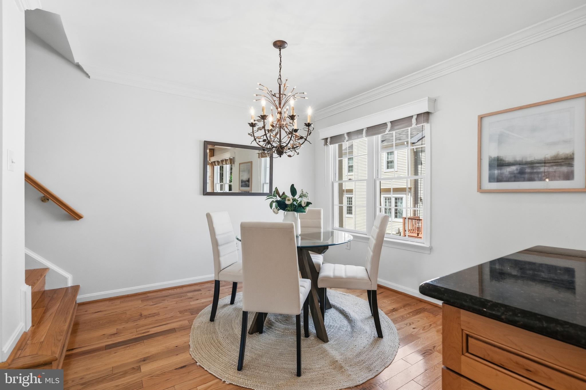 HUNTERS SQUARE - Residential