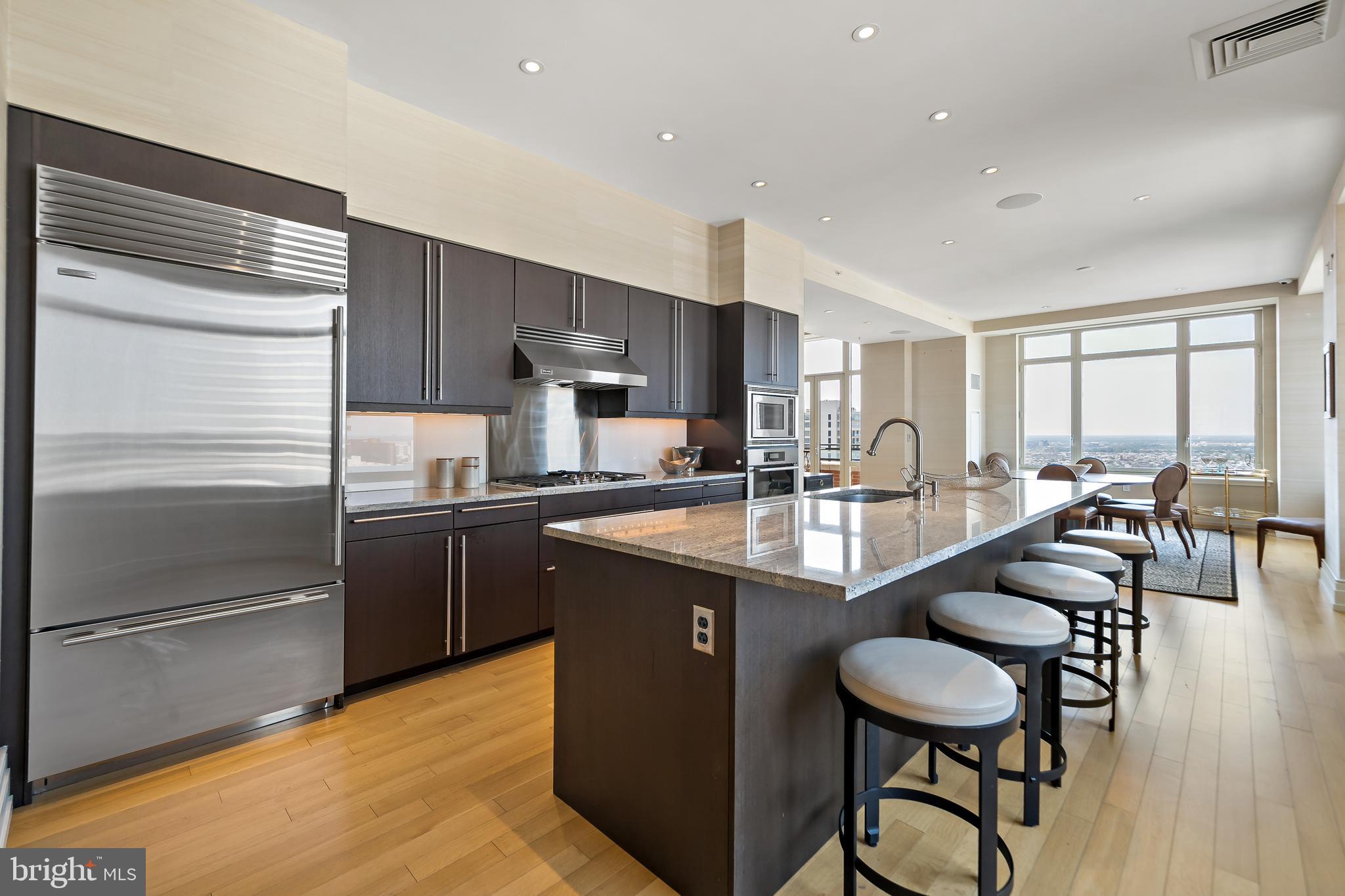 RITTENHOUSE SQUARE - Residential