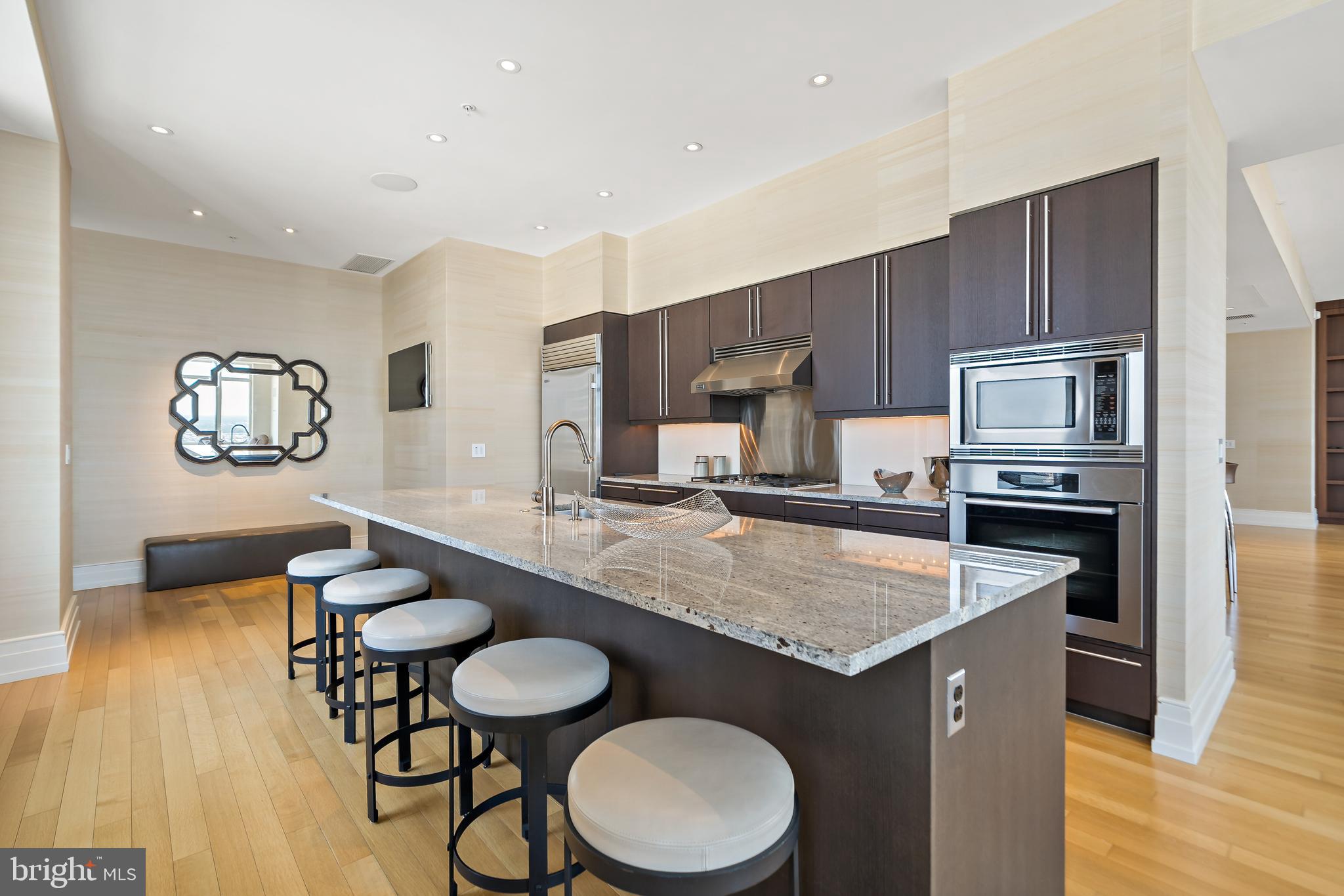 RITTENHOUSE SQUARE - Residential