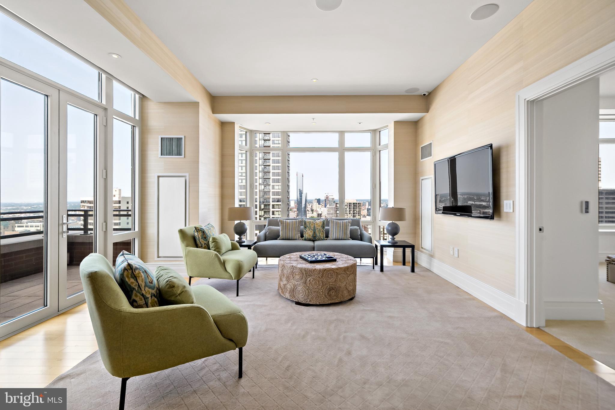 RITTENHOUSE SQUARE - Residential