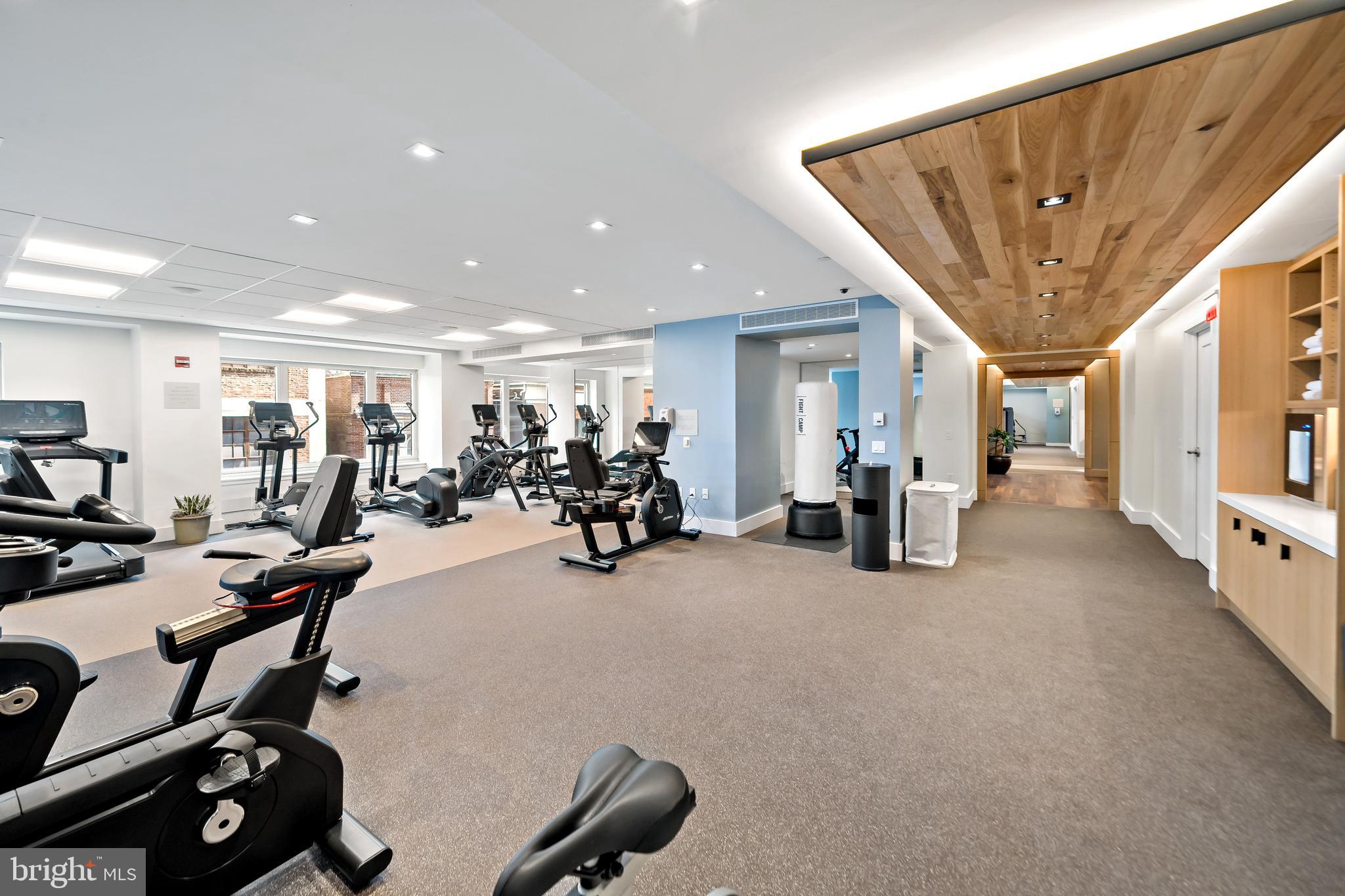 RITTENHOUSE SQUARE - Residential