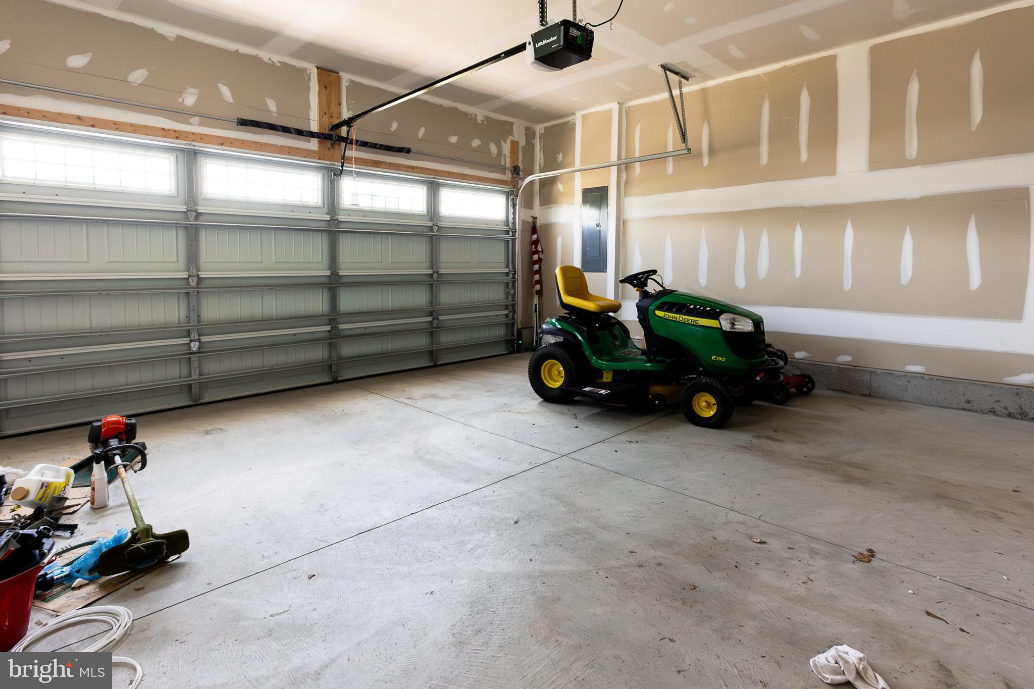 SOUTH BROOK - Residential