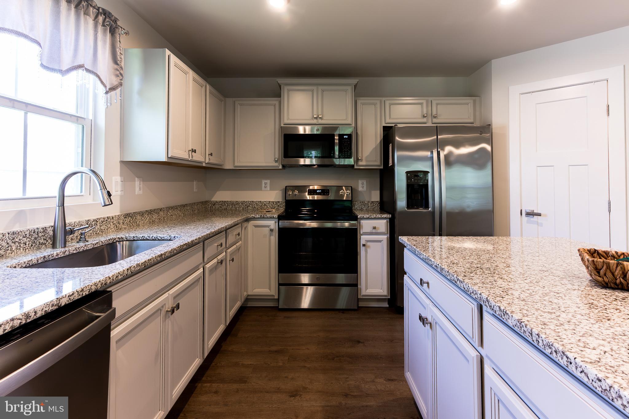 SOUTH BROOK - Residential