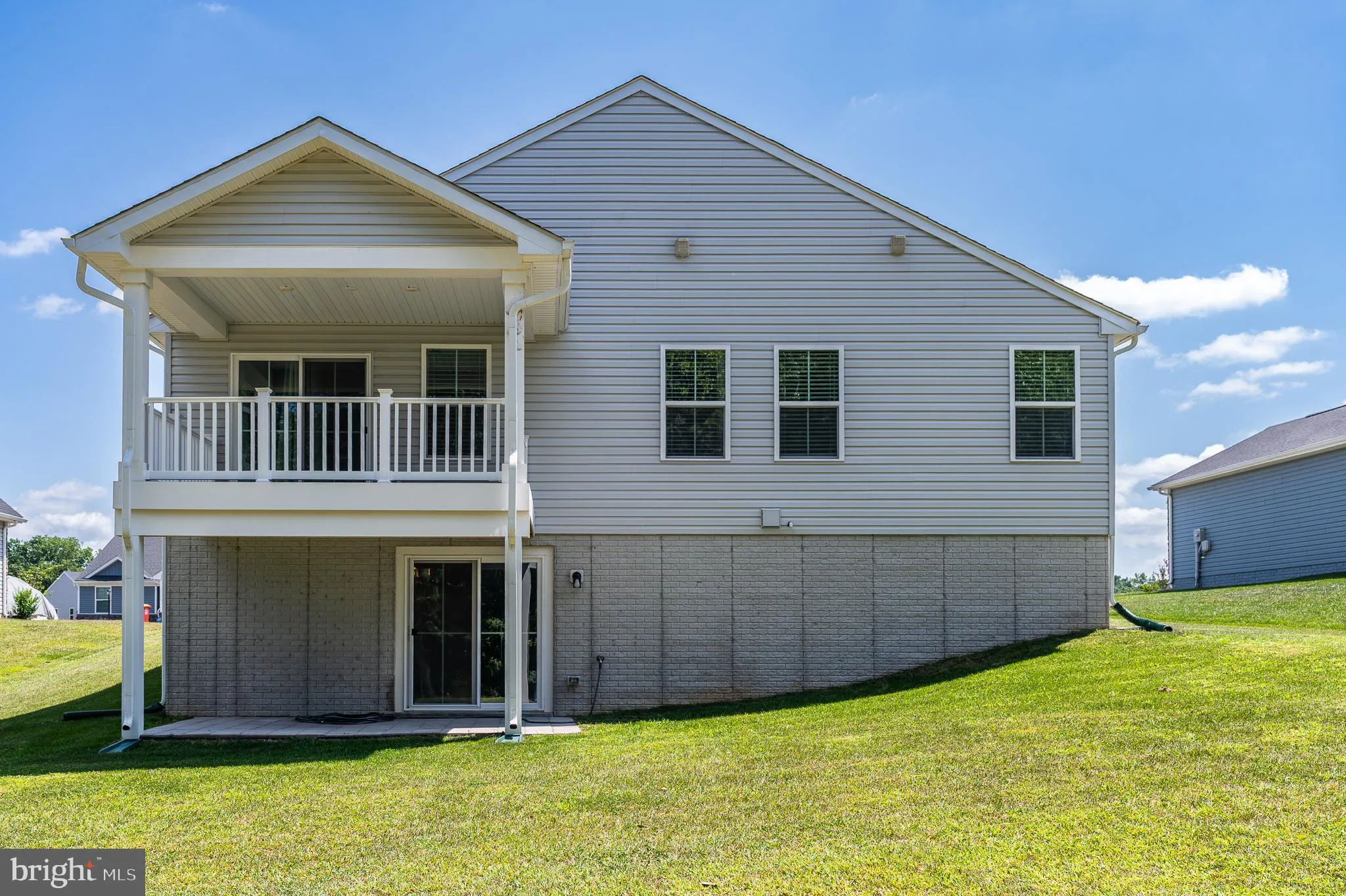 Inwood, West Virginia 25428, United States, 3 Bedrooms Bedrooms, ,2 BathroomsBathrooms,Residential,Active,194575