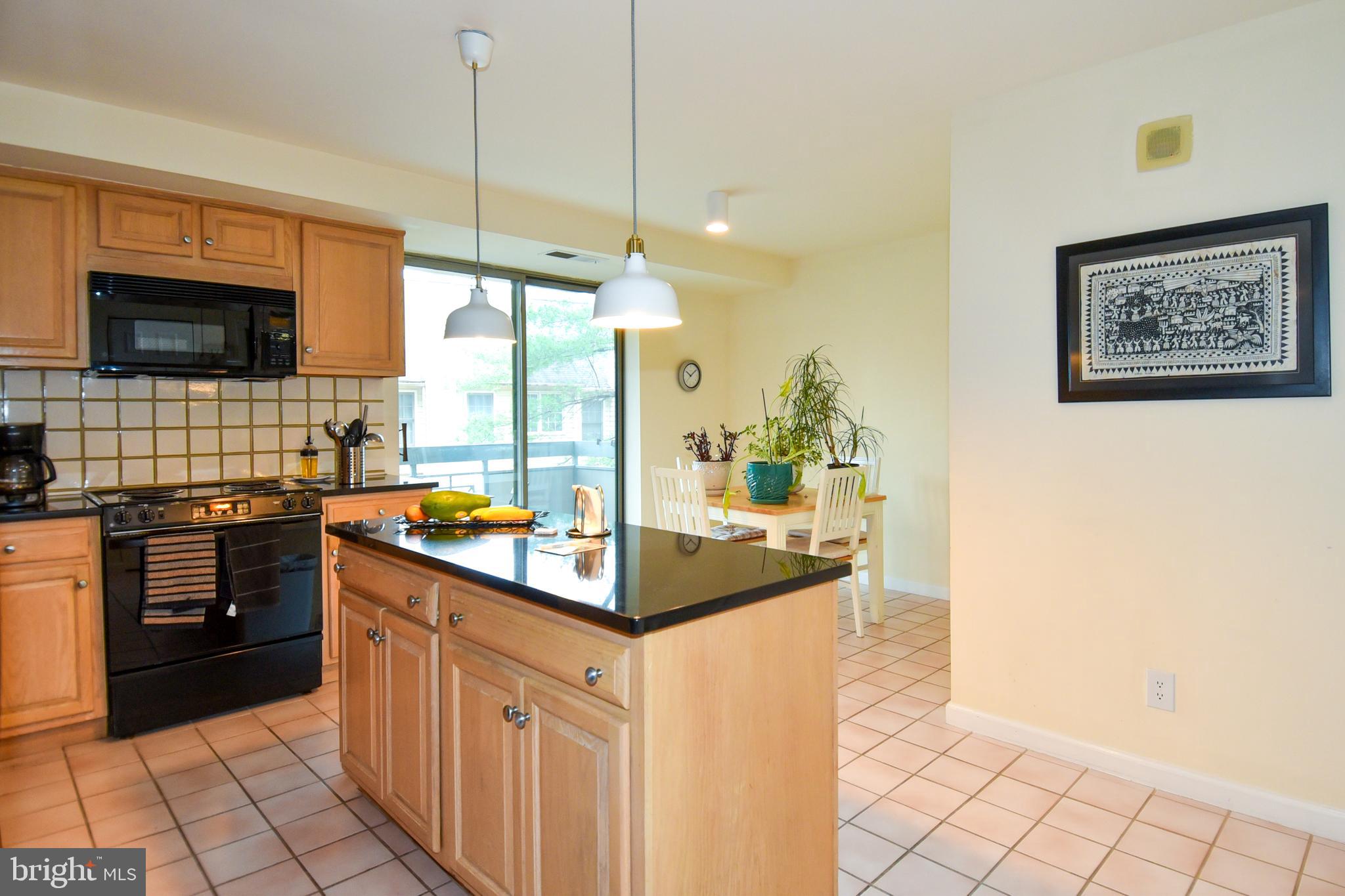 WHITLEY PARK CONDOMINIUM - Residential Lease