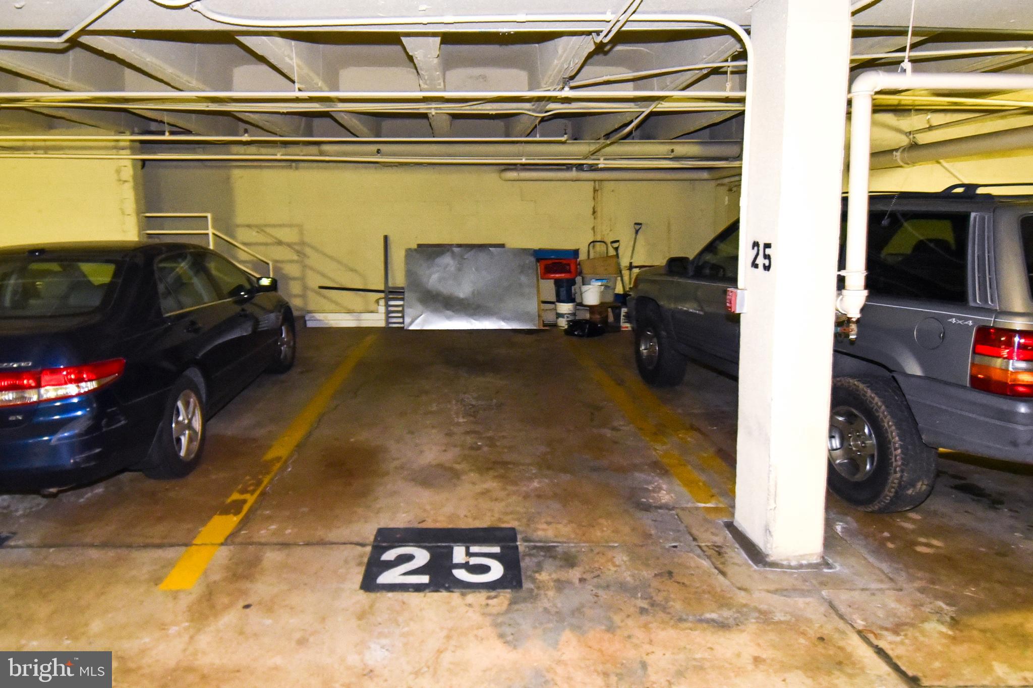 WHITLEY PARK CONDOMINIUM - Residential Lease