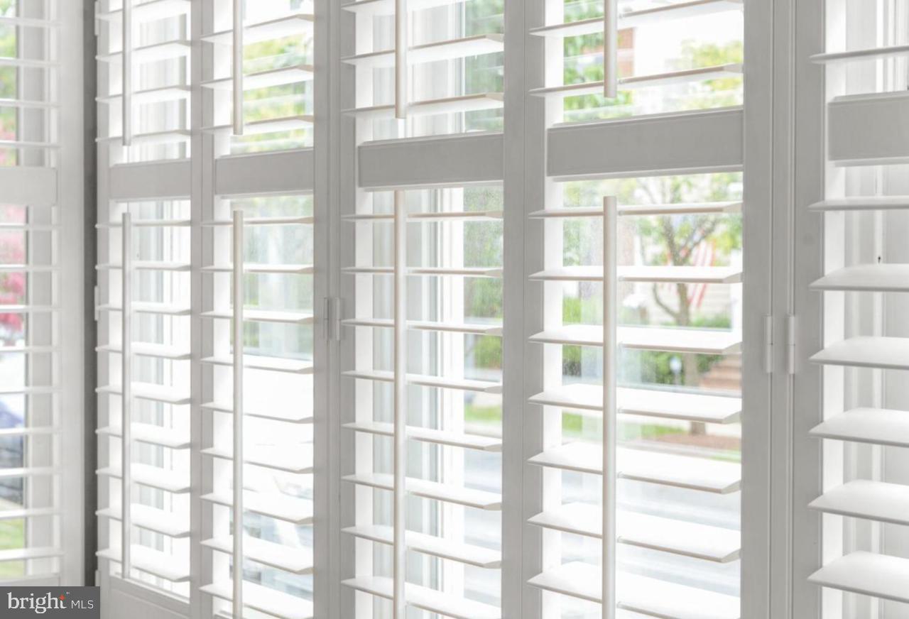 VILLAGES OF URBANA - Residential Lease