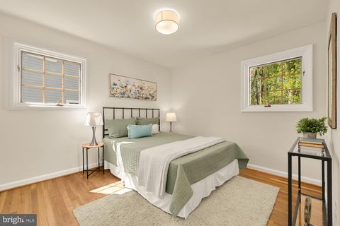 Tiny photo for 5101 Brentford Drive, NORTH BETHESDA, MD 20852 (MLS # MDMC2227288)
